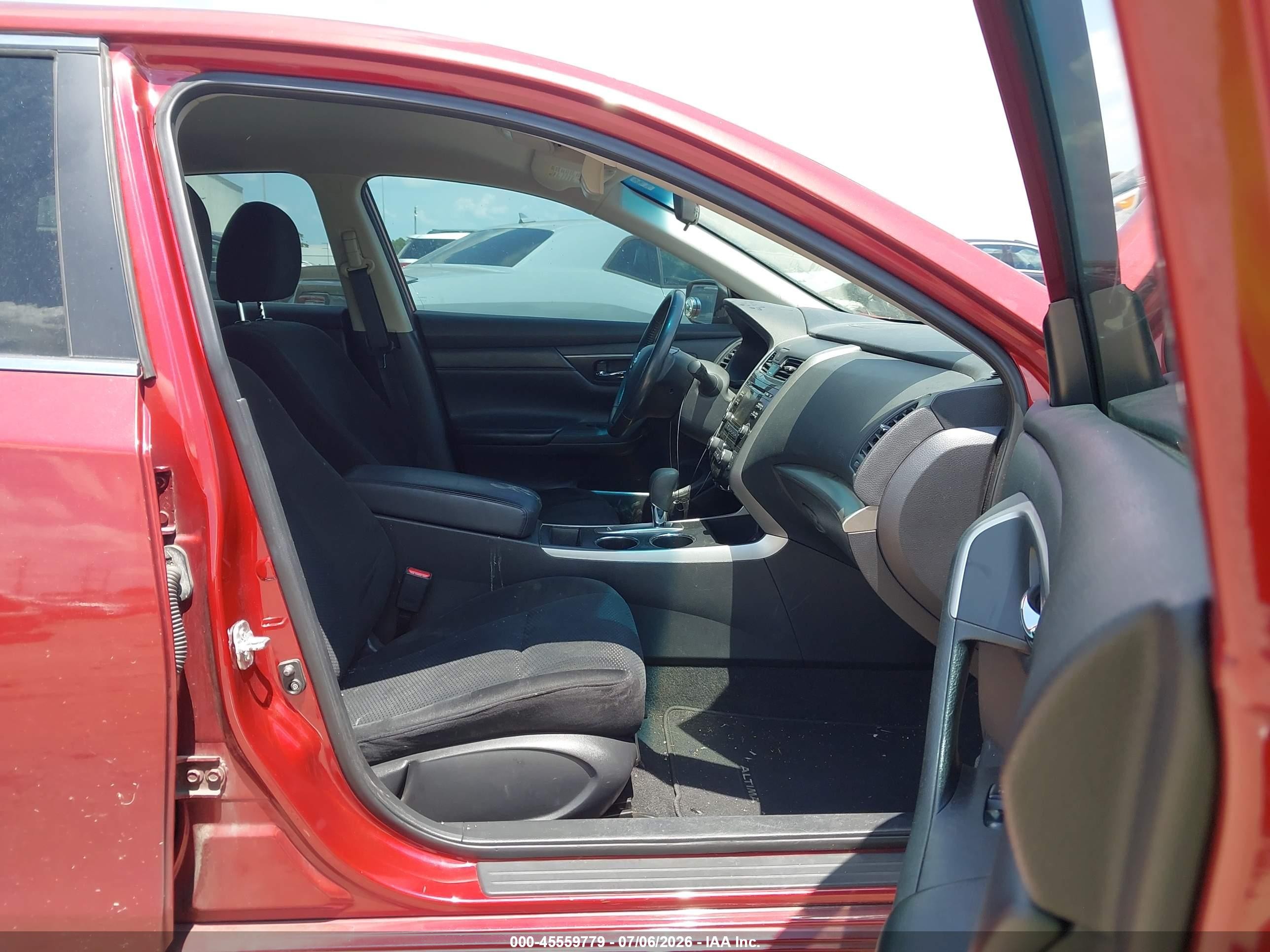 2015 Nissan Altima 2.5 Sv Red vin: 1N4AL3AP8FC434589