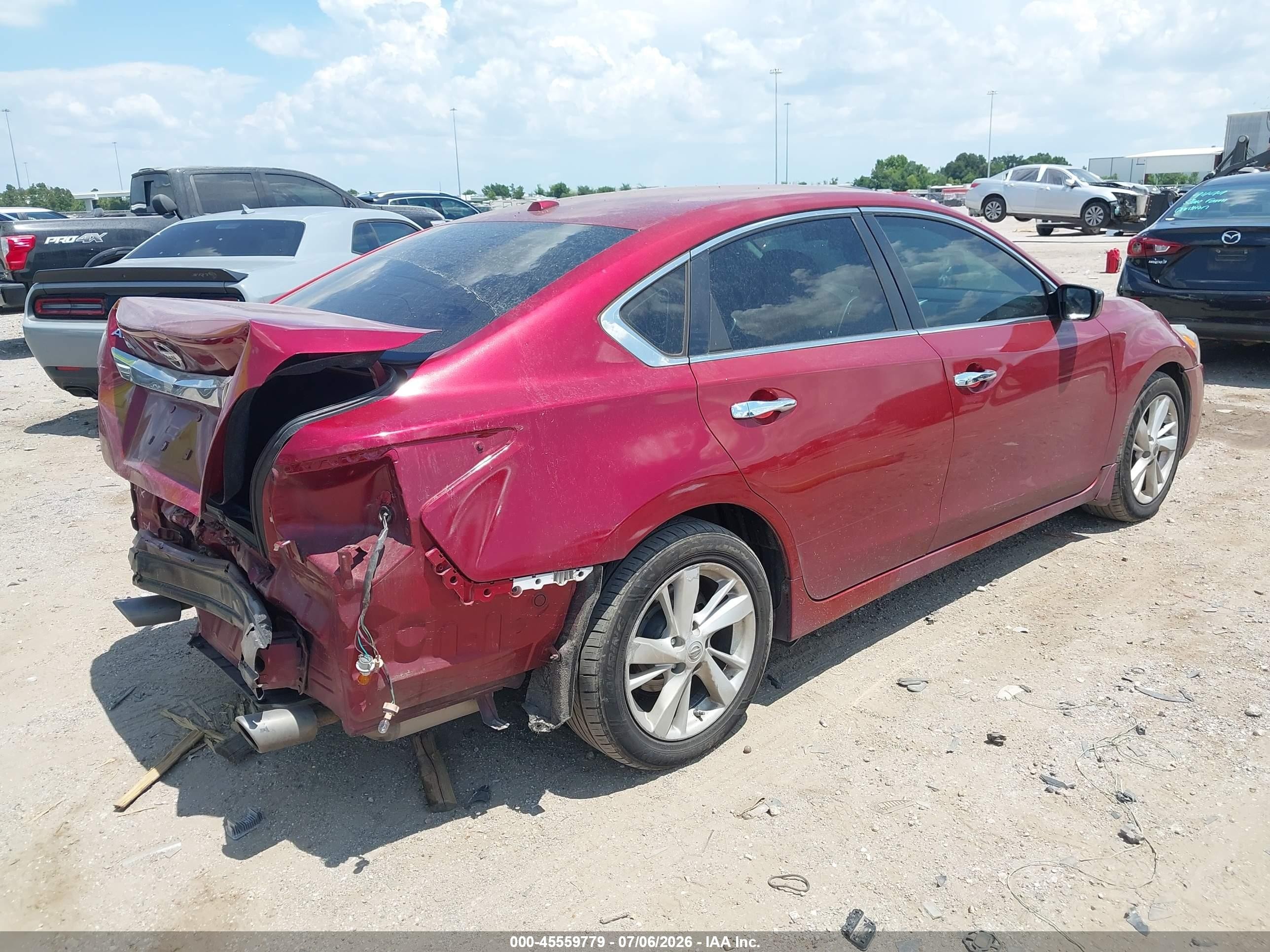 2015 Nissan Altima 2.5 Sv Red vin: 1N4AL3AP8FC434589