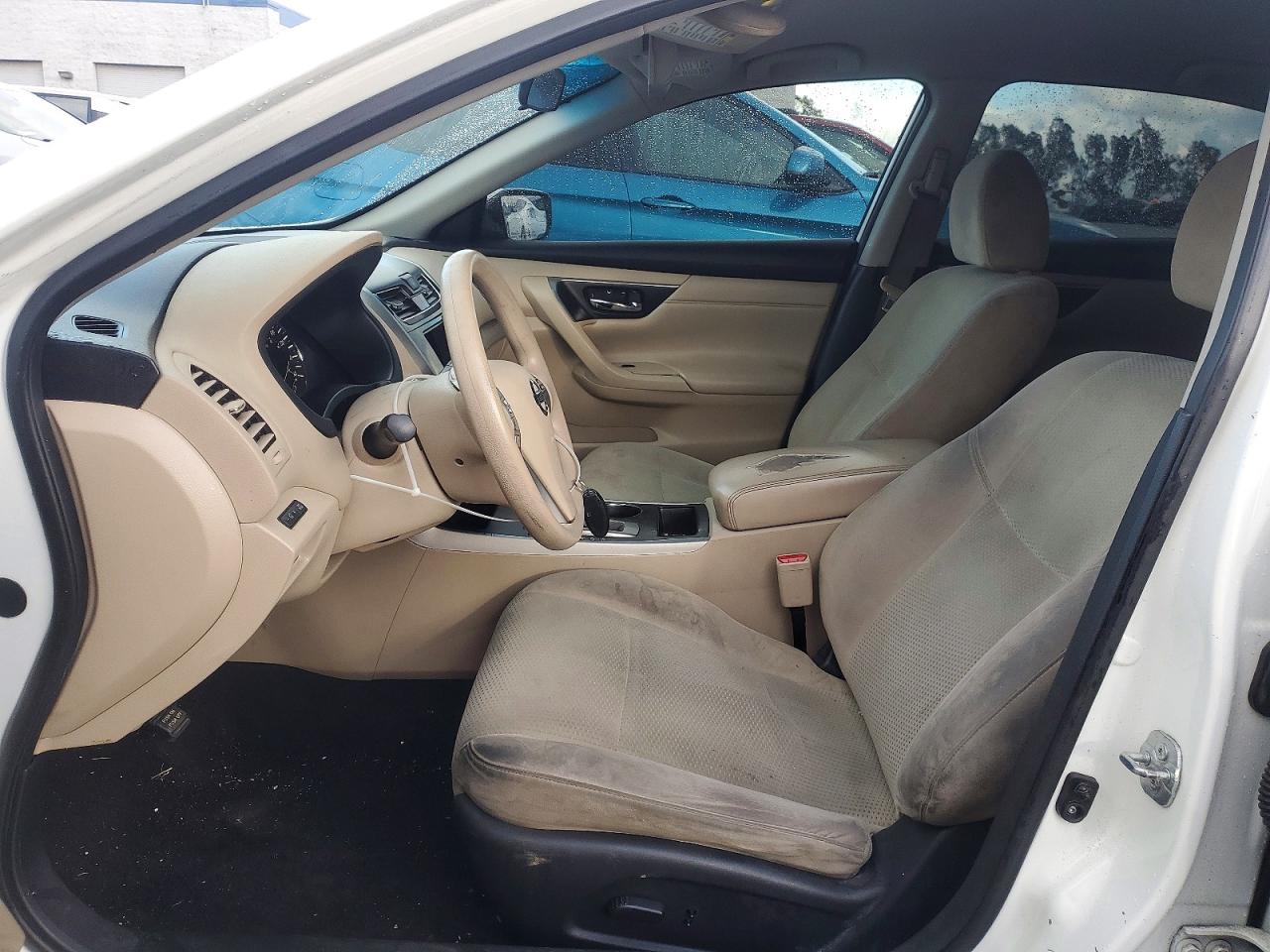2015 Nissan Altima White vin: 1N4AL3AP8FC437282