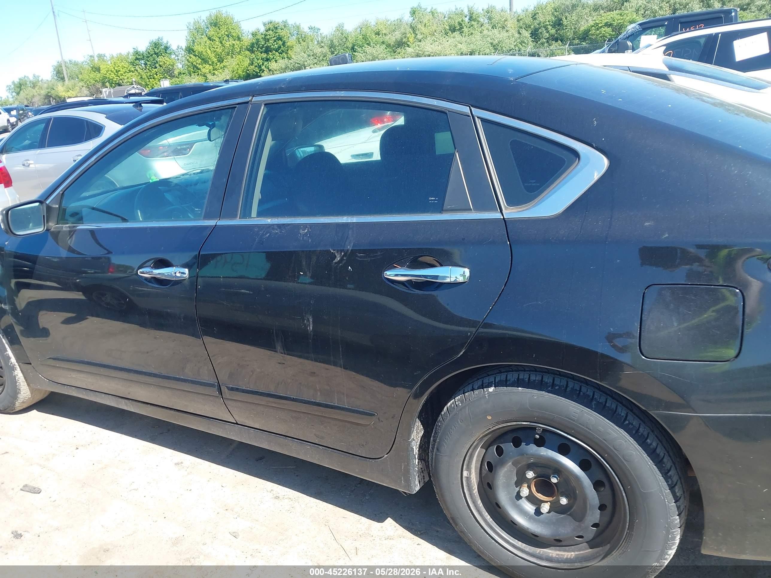 2015 Nissan Altima 2.5/2.5 S/2.5 Sl/2.5 Sv Black vin: 1N4AL3AP8FC443485