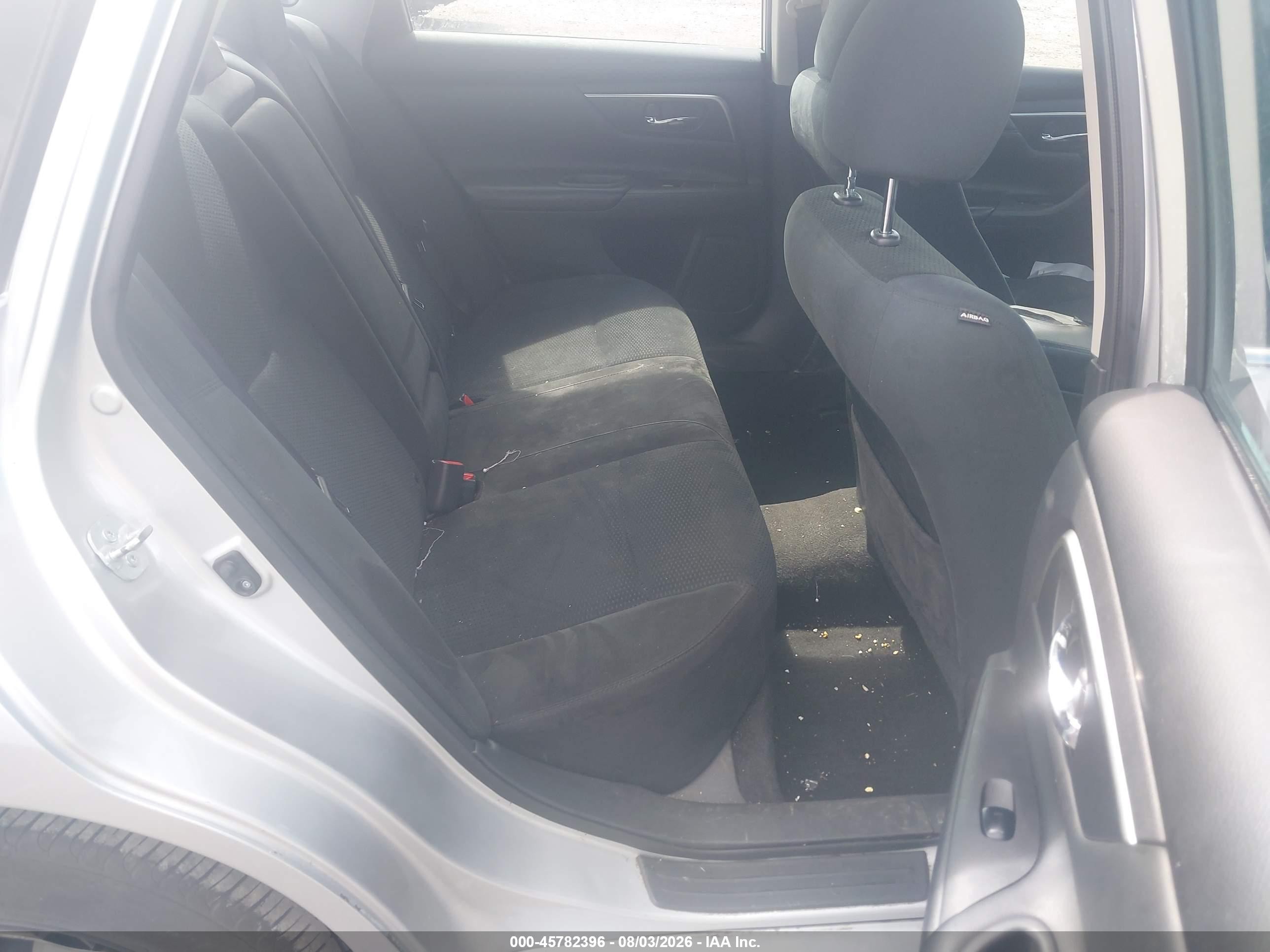 2015 Nissan Altima 2.5 S Silver vin: 1N4AL3AP8FC446533