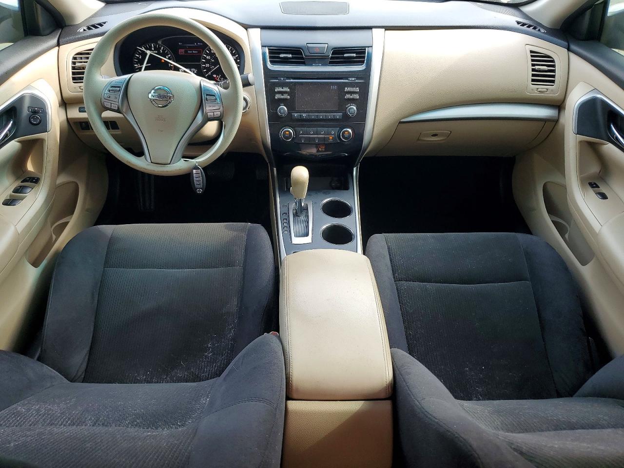 2015 Nissan Altima 2.5 S White vin: 1N4AL3AP8FC462201