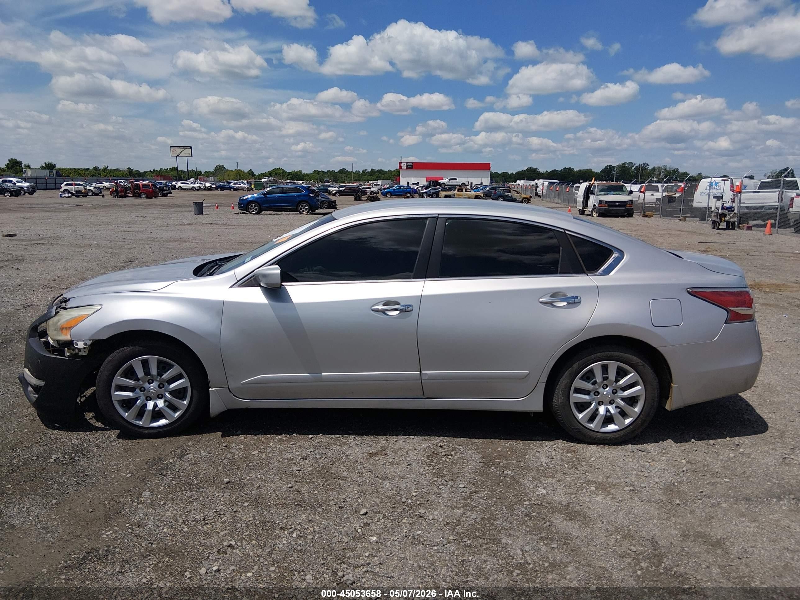 2015 Nissan Altima 2.5 S Gray vin: 1N4AL3AP8FC472422