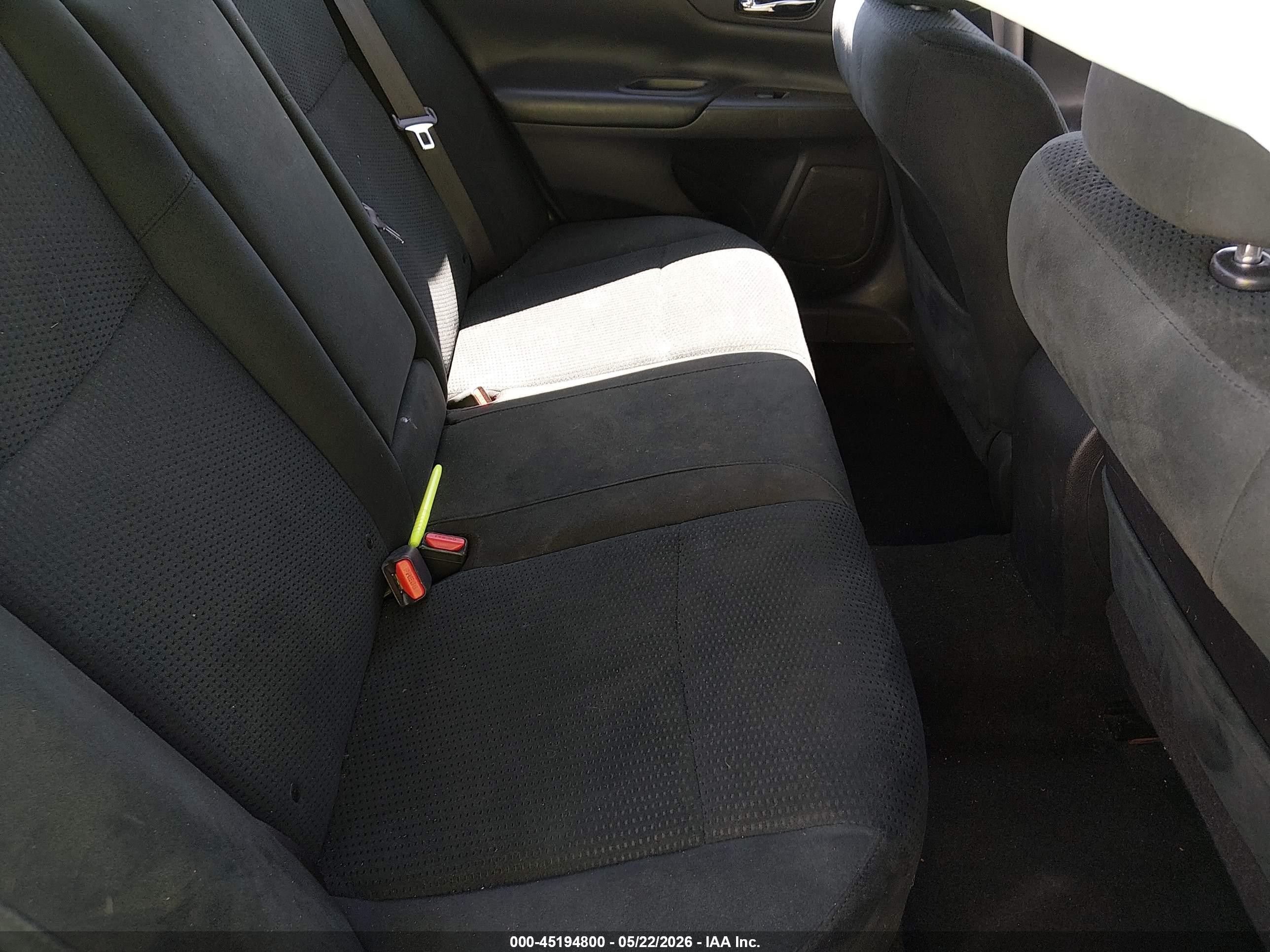2015 Nissan Altima 2.5 S Серый vin: 1N4AL3AP8FC483016
