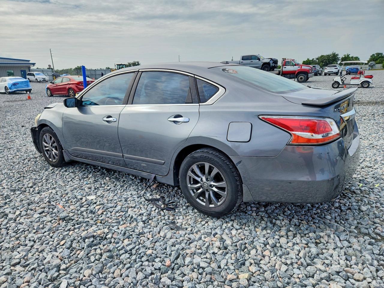 2015 Nissan Altima 2.5 S Gray vin: 1N4AL3AP8FC483081