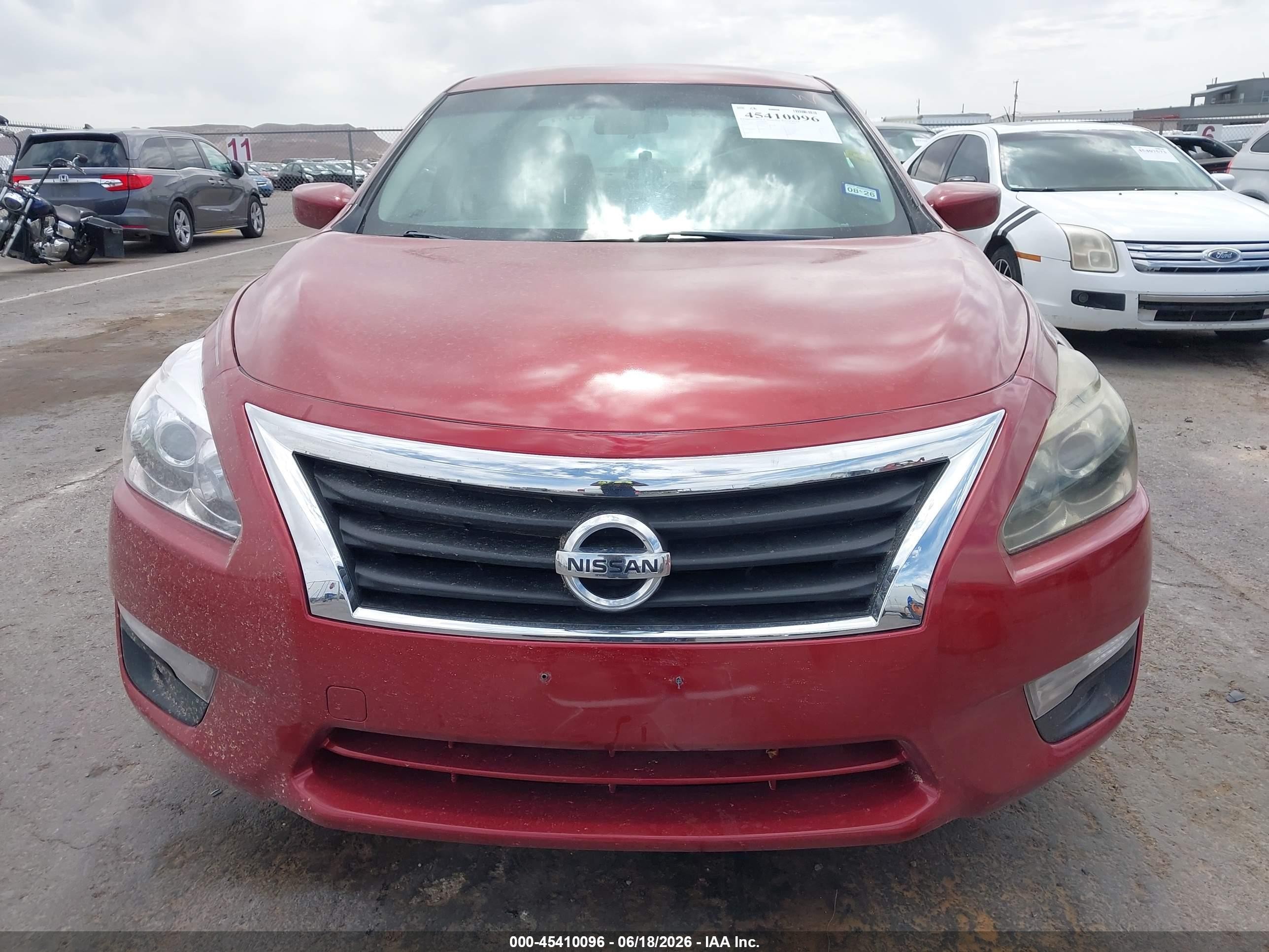 2015 Nissan Altima 2.5 S Maroon vin: 1N4AL3AP8FC485039