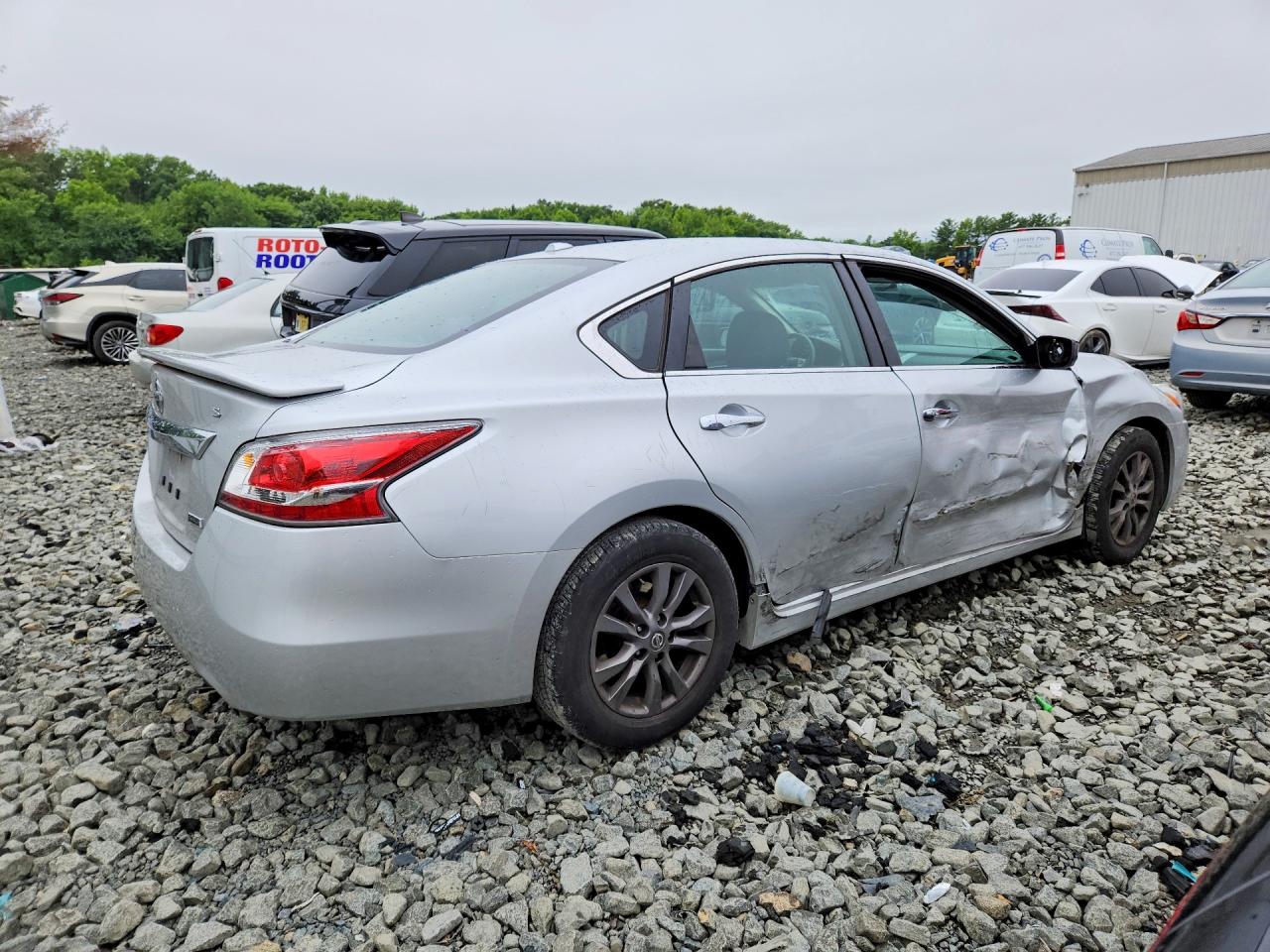 2015 Nissan Altima 2.5 S Gray vin: 1N4AL3AP8FC490192