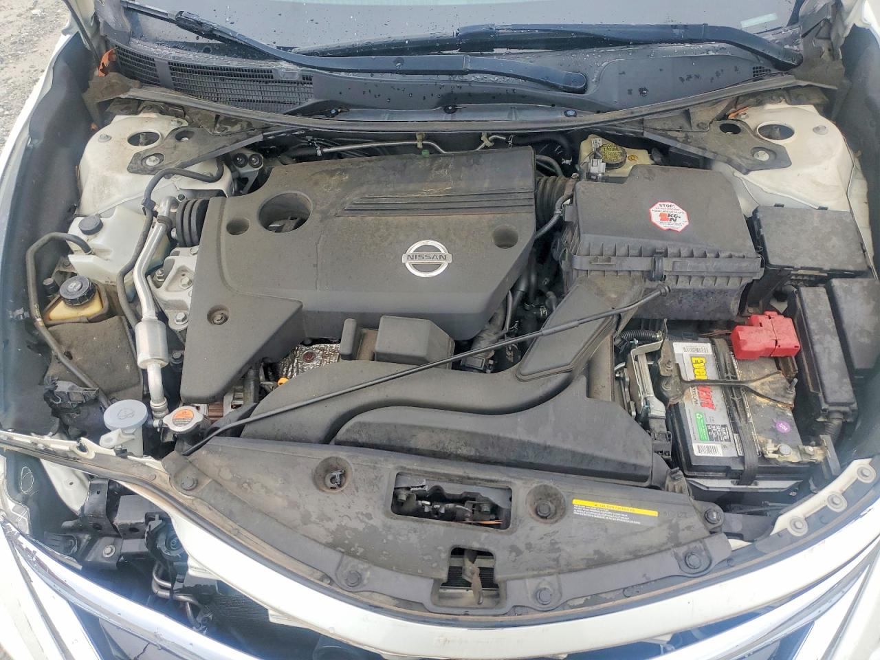 2015 Nissan Altima White vin: 1N4AL3AP8FC492122