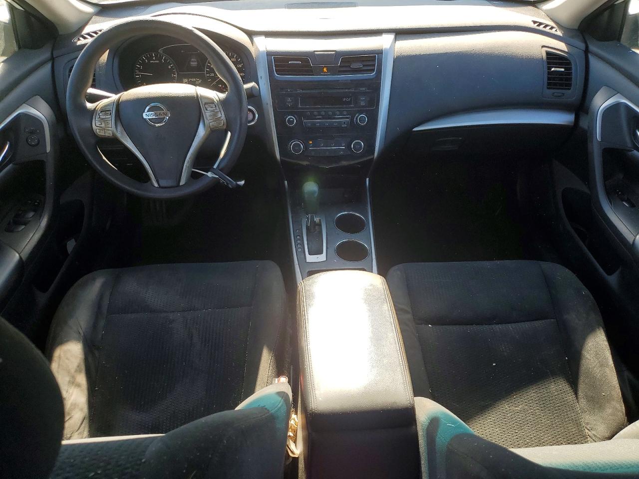 2015 Nissan Altima 2.5 White vin: 1N4AL3AP8FC494937