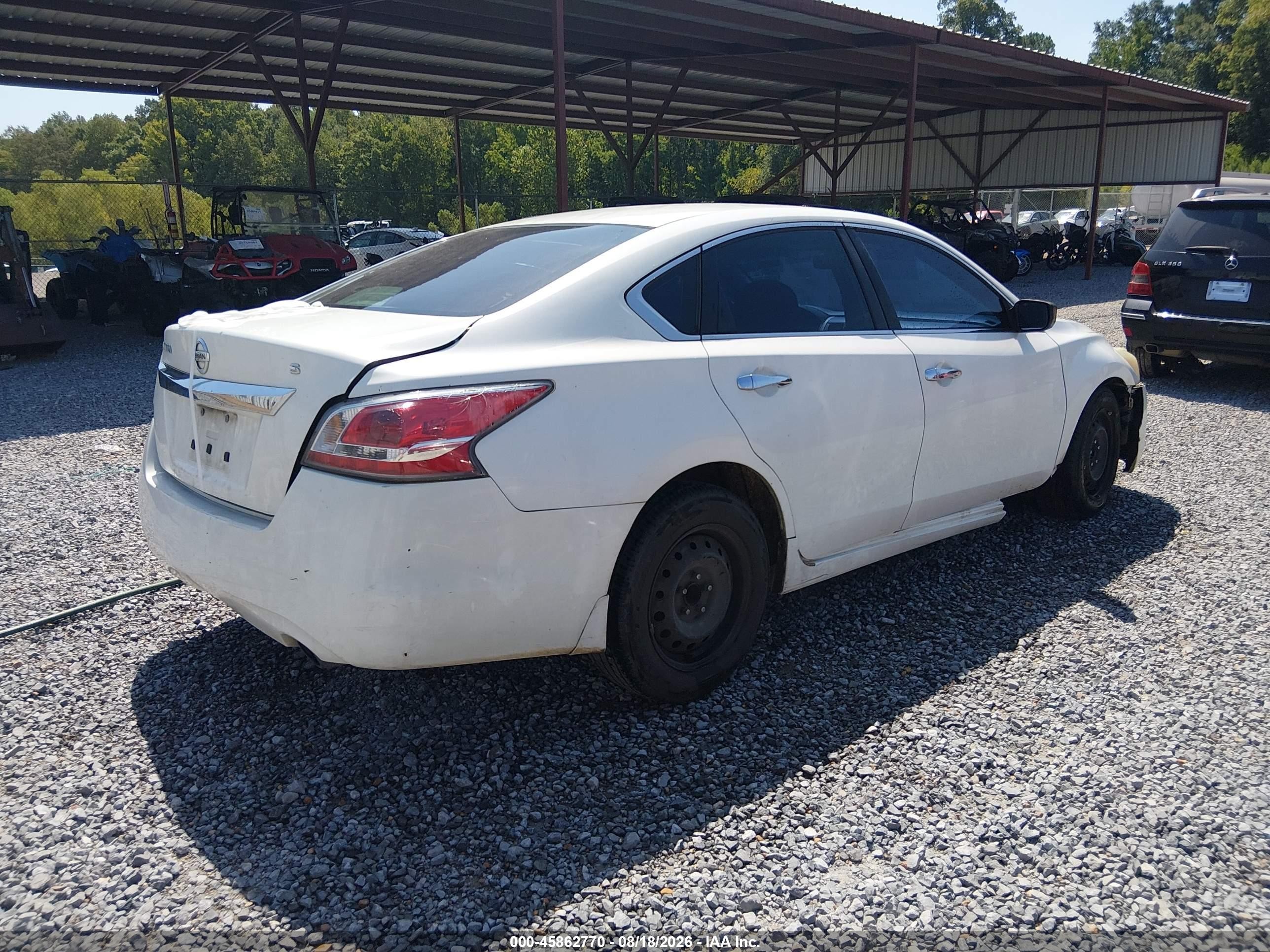 2015 Nissan Altima 2.5/2.5 S/2.5 Sl/2.5 Sv White vin: 1N4AL3AP8FC494971