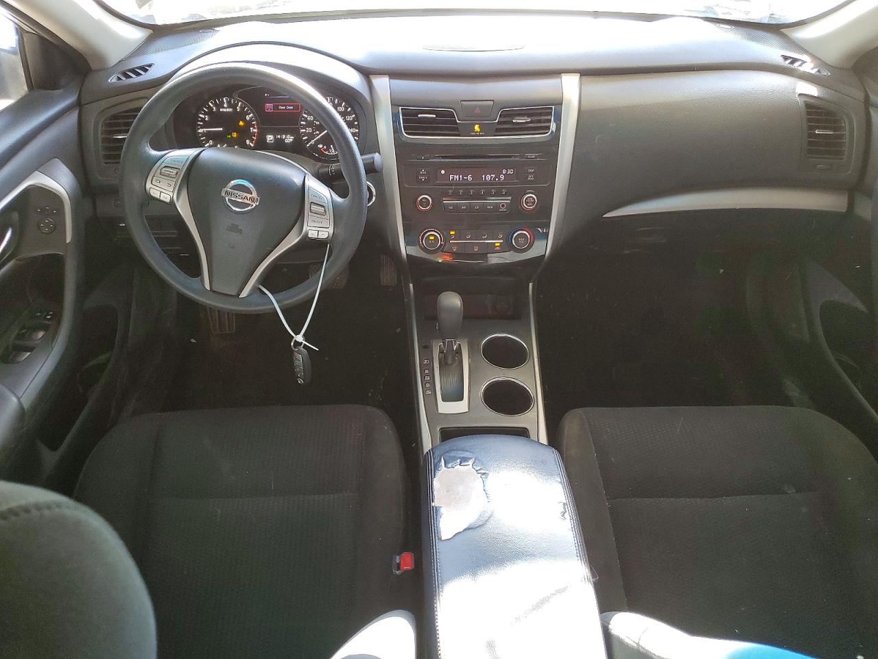 2015 Nissan Altima 2.5 S Серебряный vin: 1N4AL3AP8FC578076