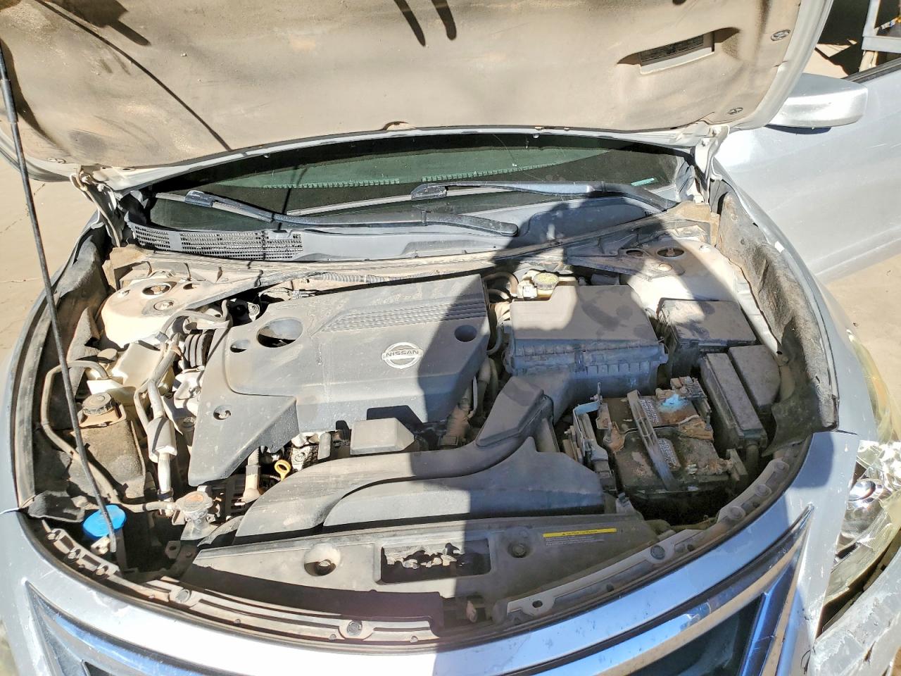 2015 Nissan Altima 2.5 S Серебряный vin: 1N4AL3AP8FC578076