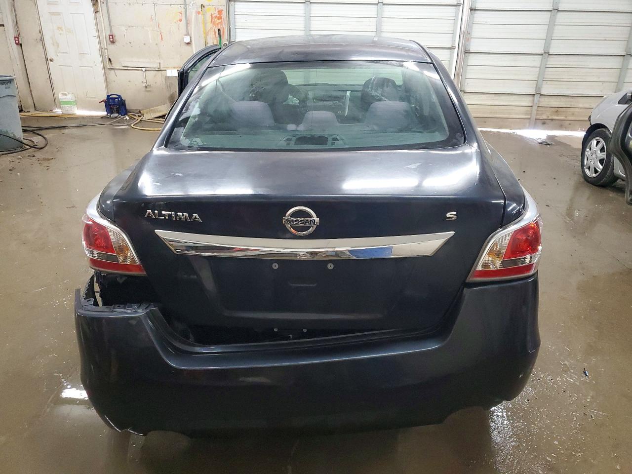 2015 Nissan Altima 2.5 S Gray vin: 1N4AL3AP8FC581253