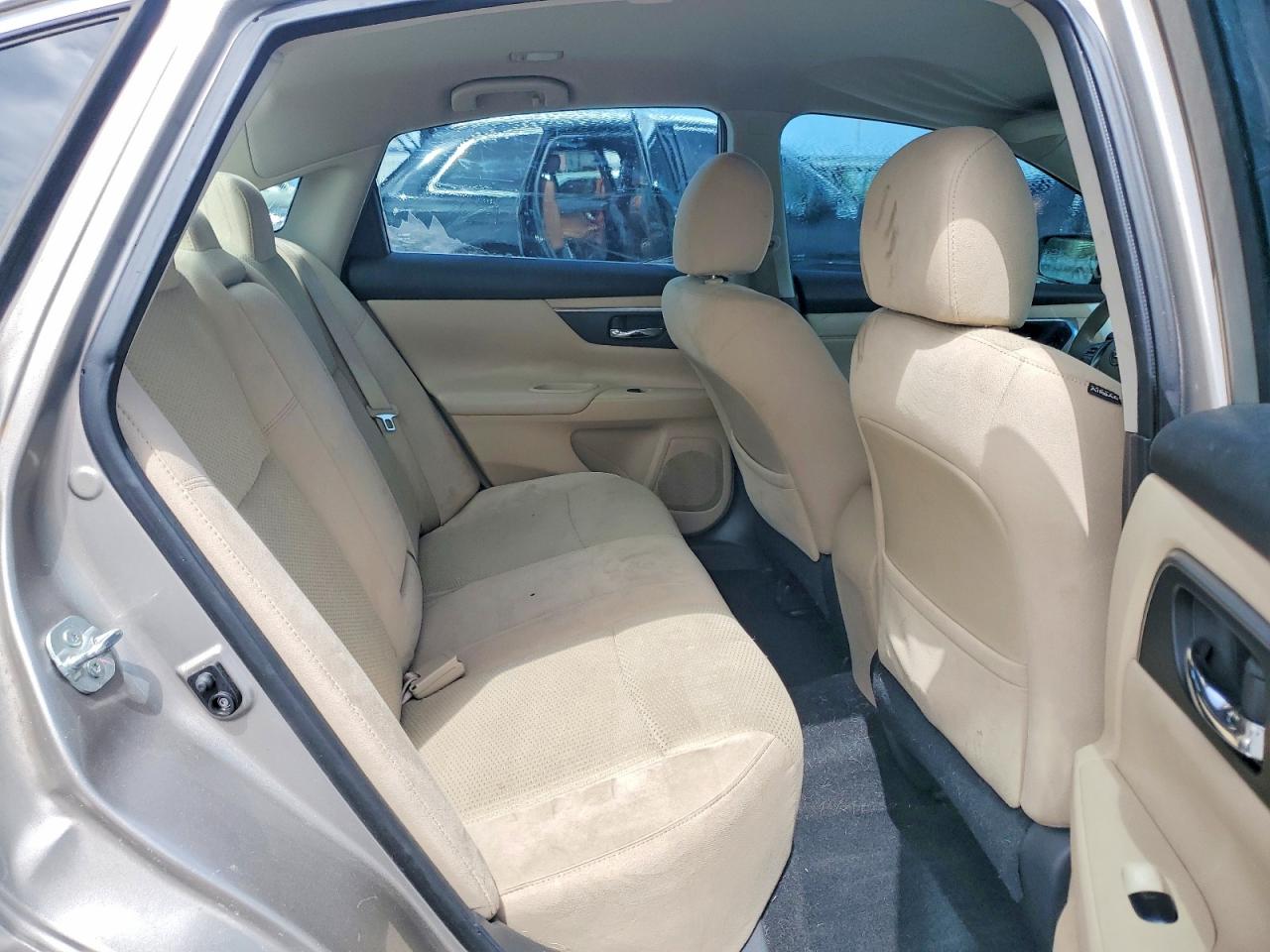 2015 Nissan Altima 2.5 S Желто-коричневый vin: 1N4AL3AP8FC583231
