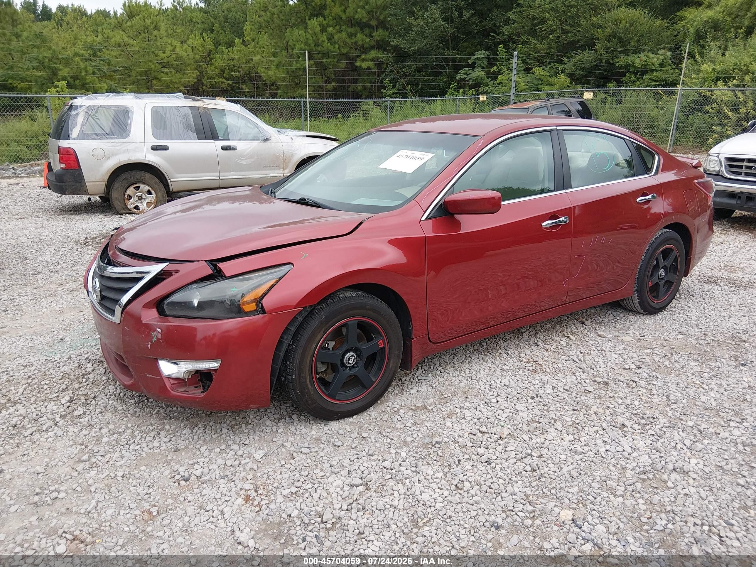 2015 Nissan Altima 2.5 S Red vin: 1N4AL3AP8FC583360