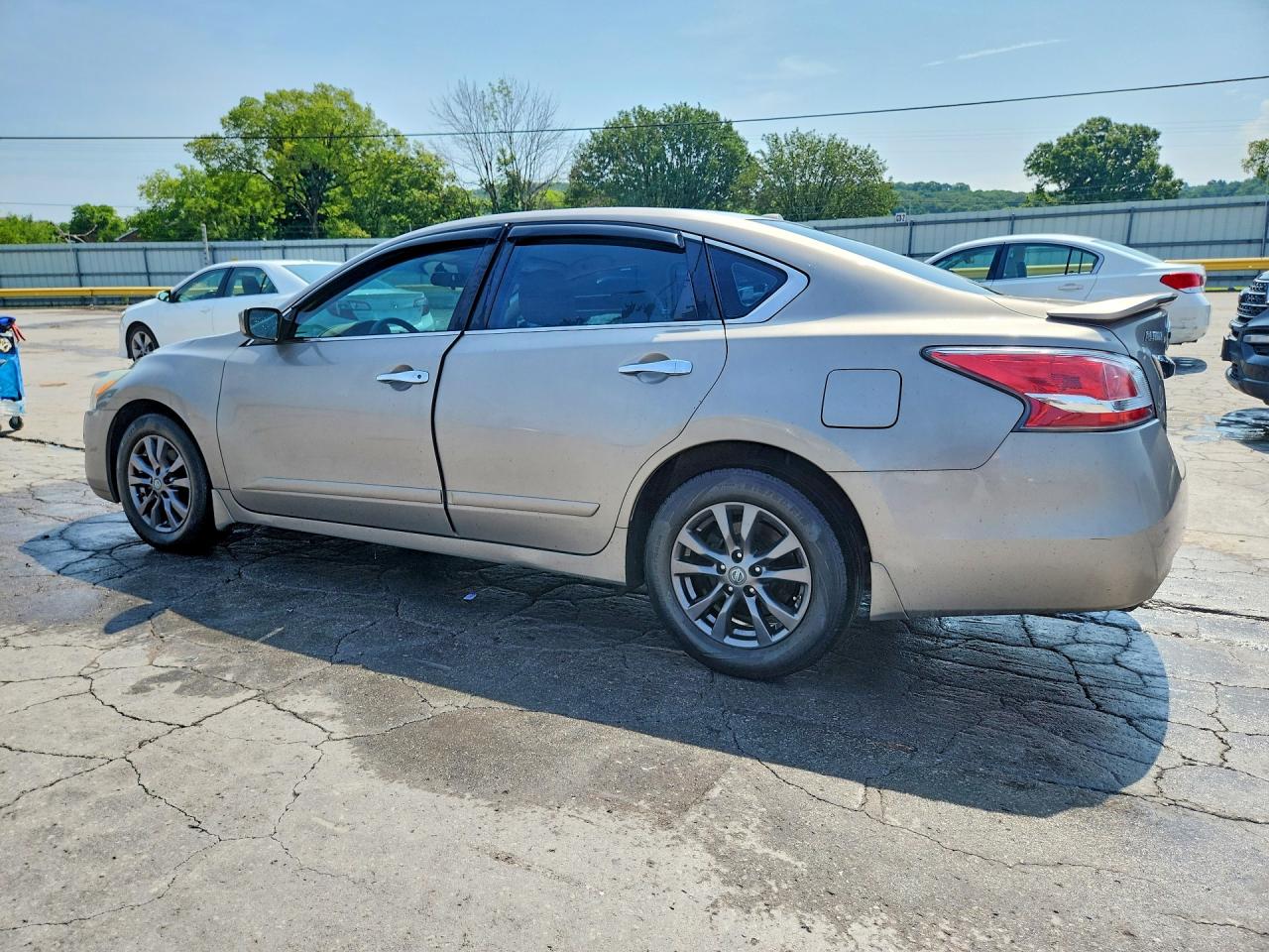 2015 Nissan Altima 2.5 S Silver vin: 1N4AL3AP8FC593029