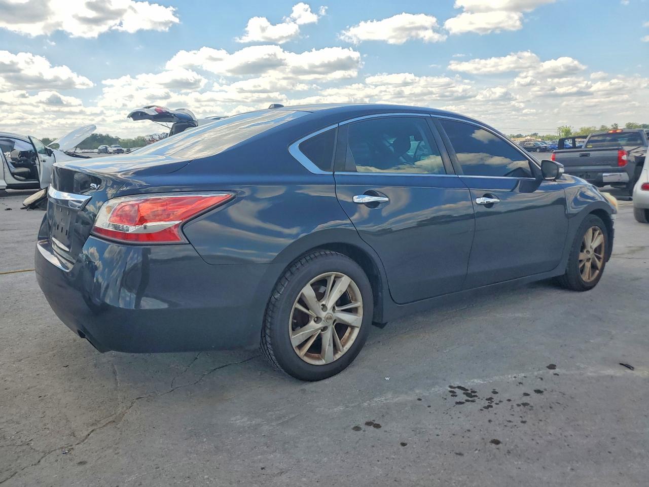 2015 Nissan Altima 2.5 Sv Gray vin: 1N4AL3AP8FC593158