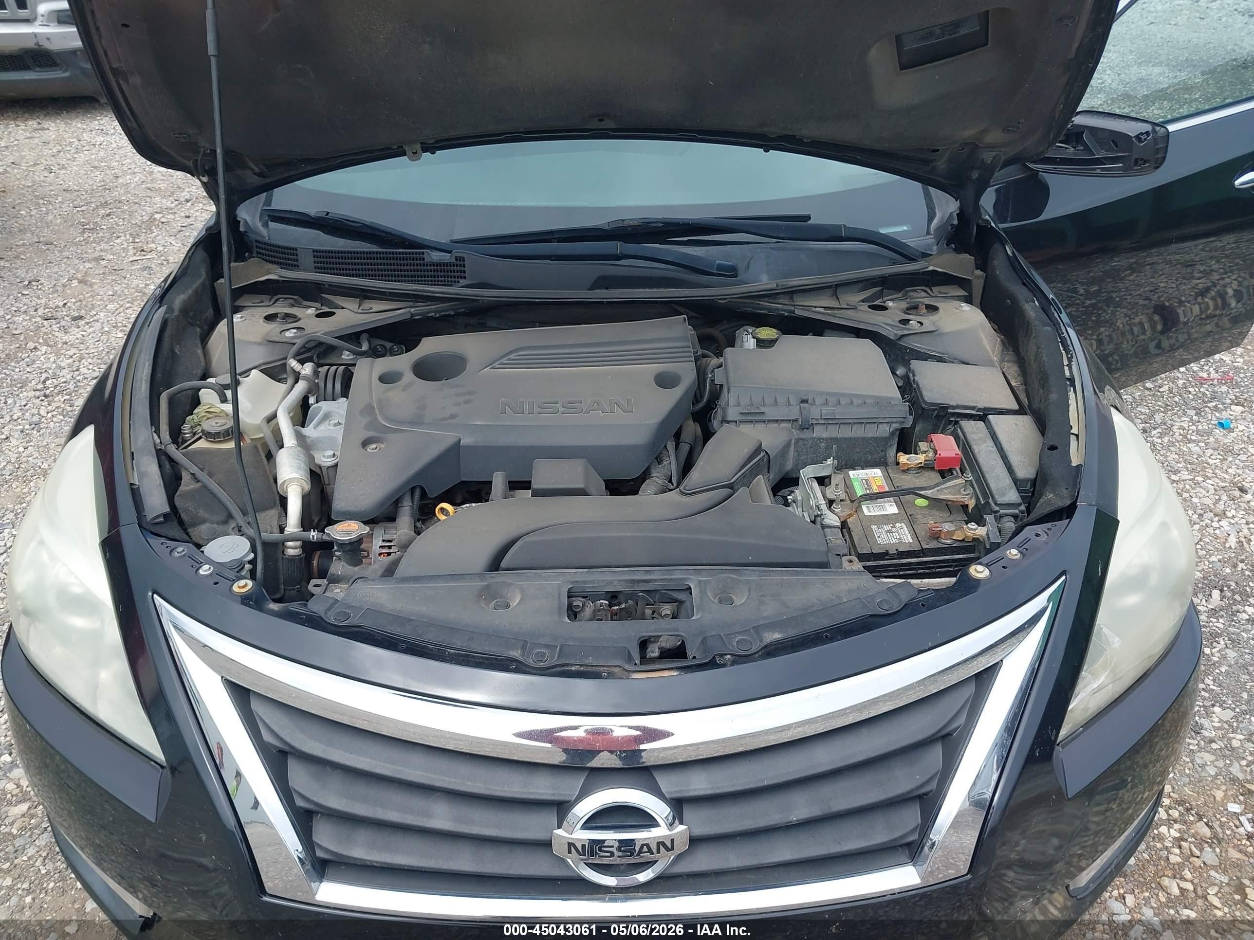 2015 Nissan Altima 2.5 S Черный vin: 1N4AL3AP8FC597081