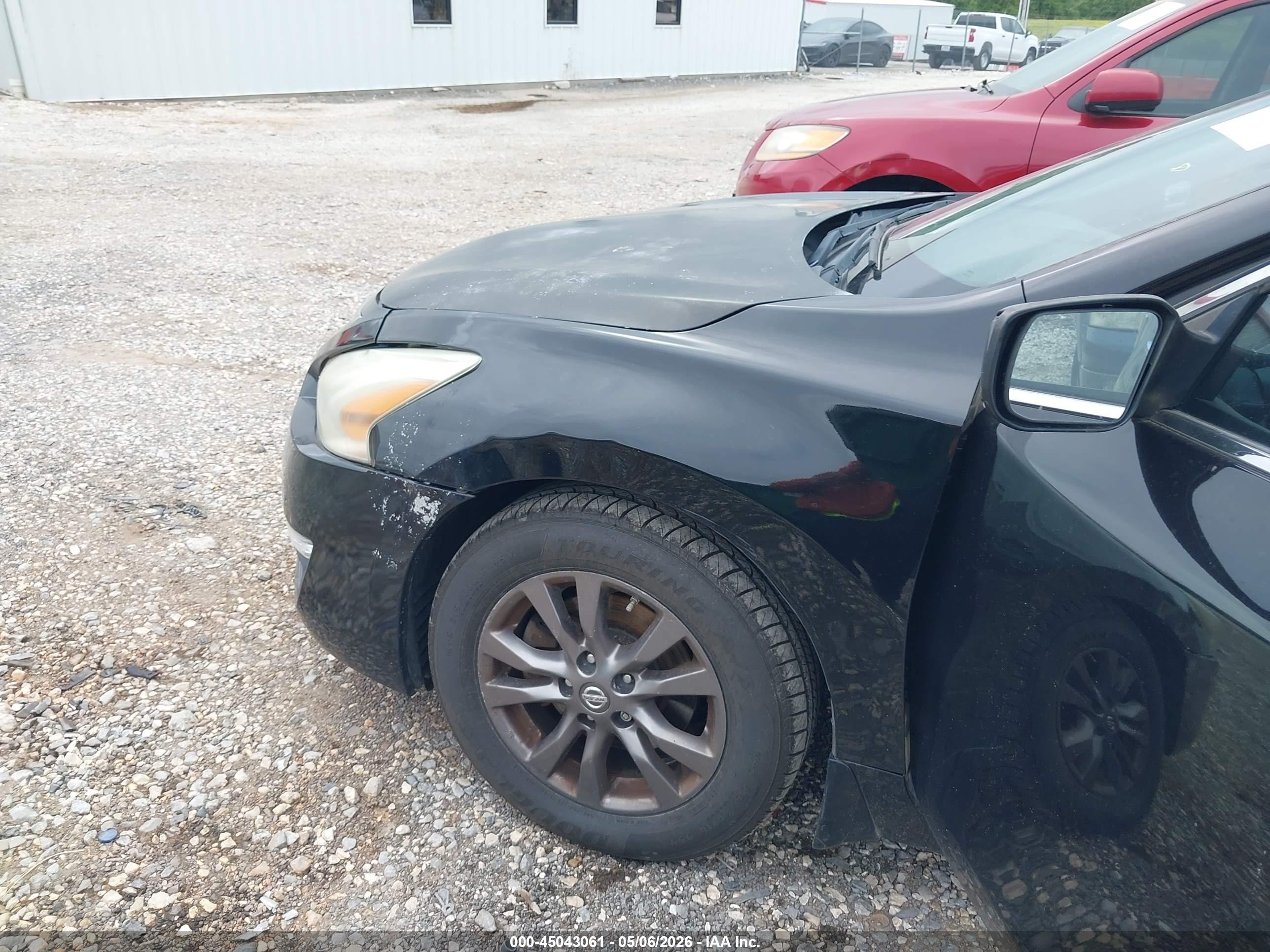 2015 Nissan Altima 2.5 S Черный vin: 1N4AL3AP8FC597081