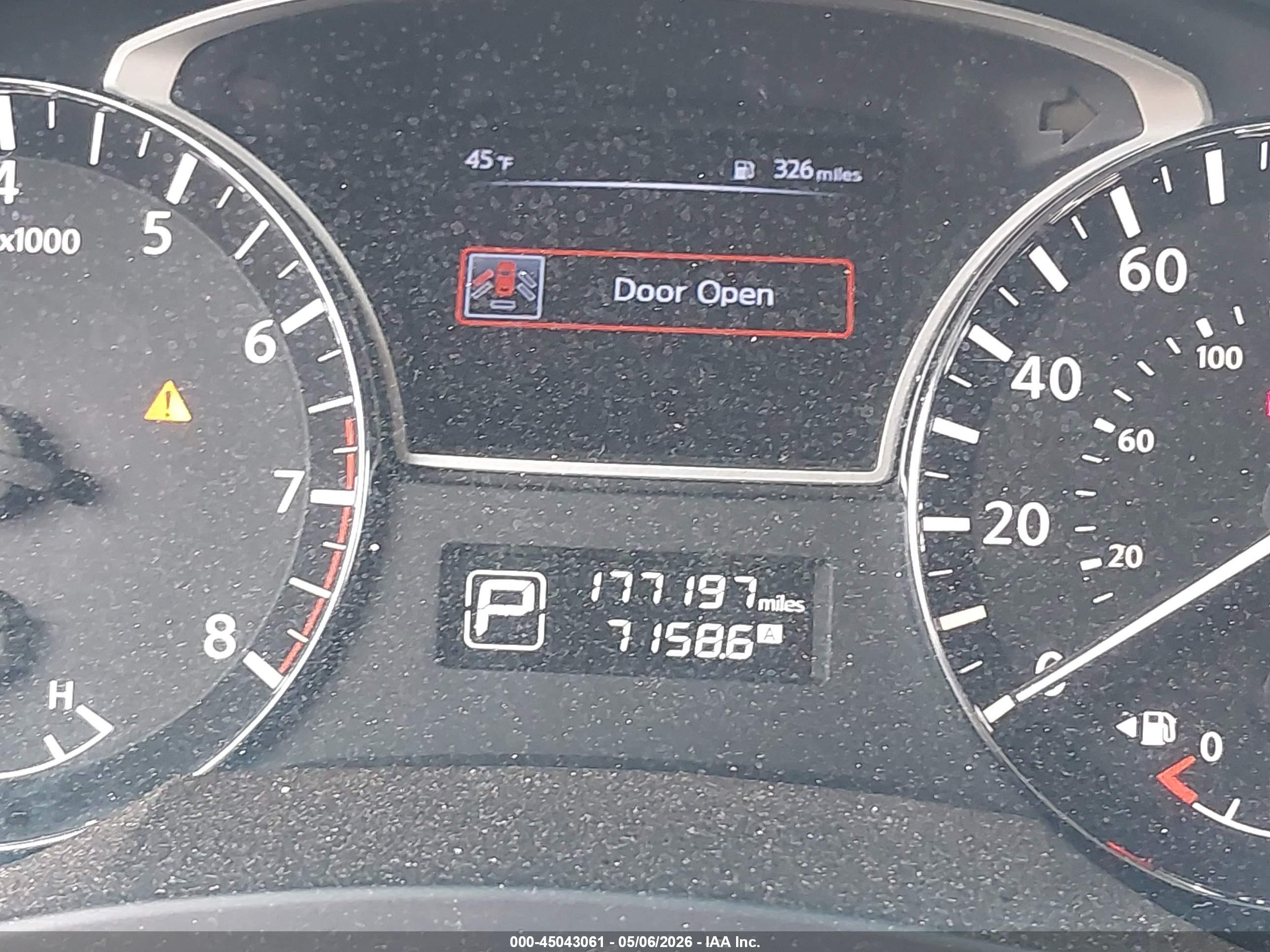 2015 Nissan Altima 2.5 S Черный vin: 1N4AL3AP8FC597081