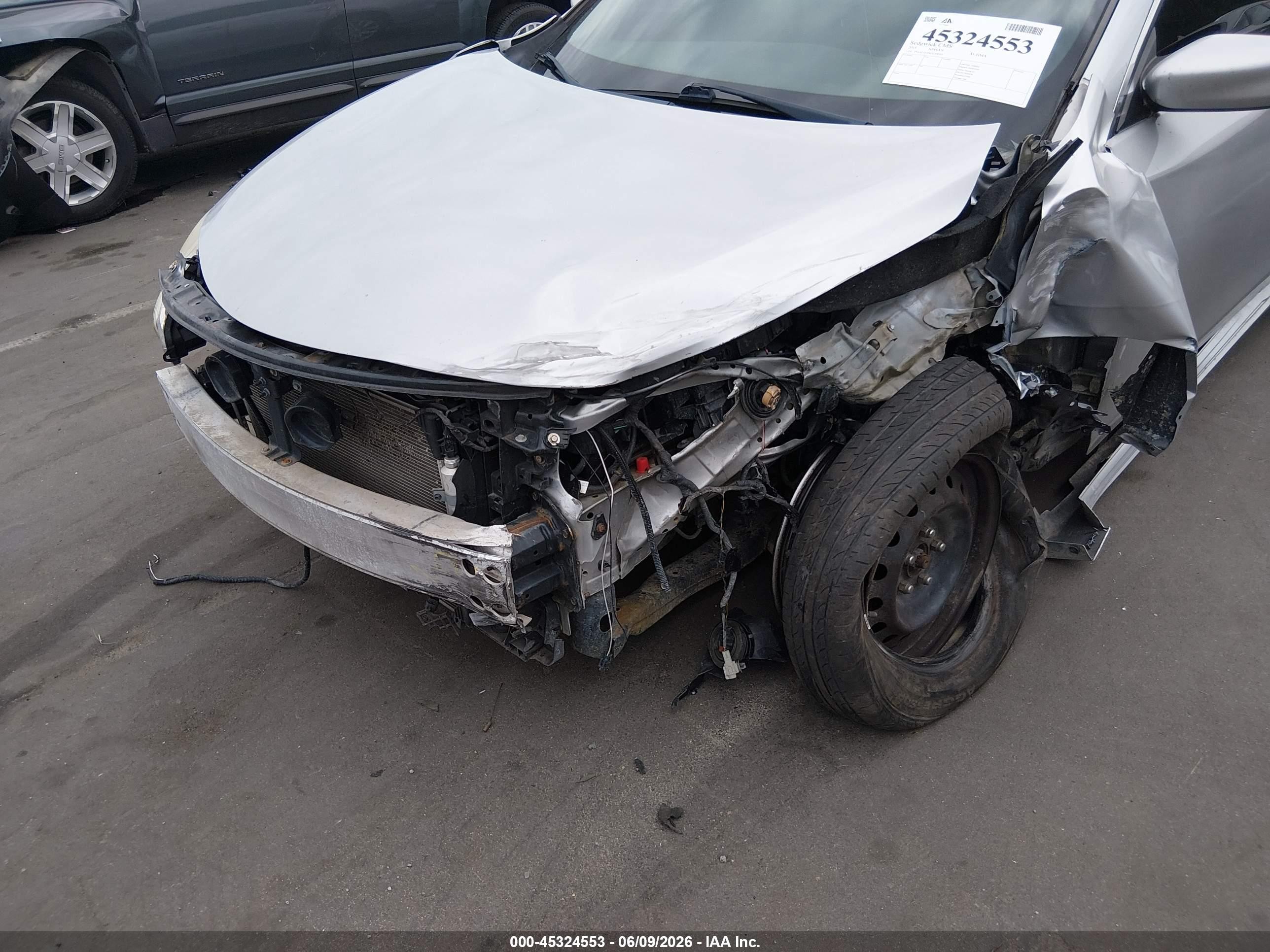 2015 Nissan Altima 2.5 S Silver vin: 1N4AL3AP8FN308365
