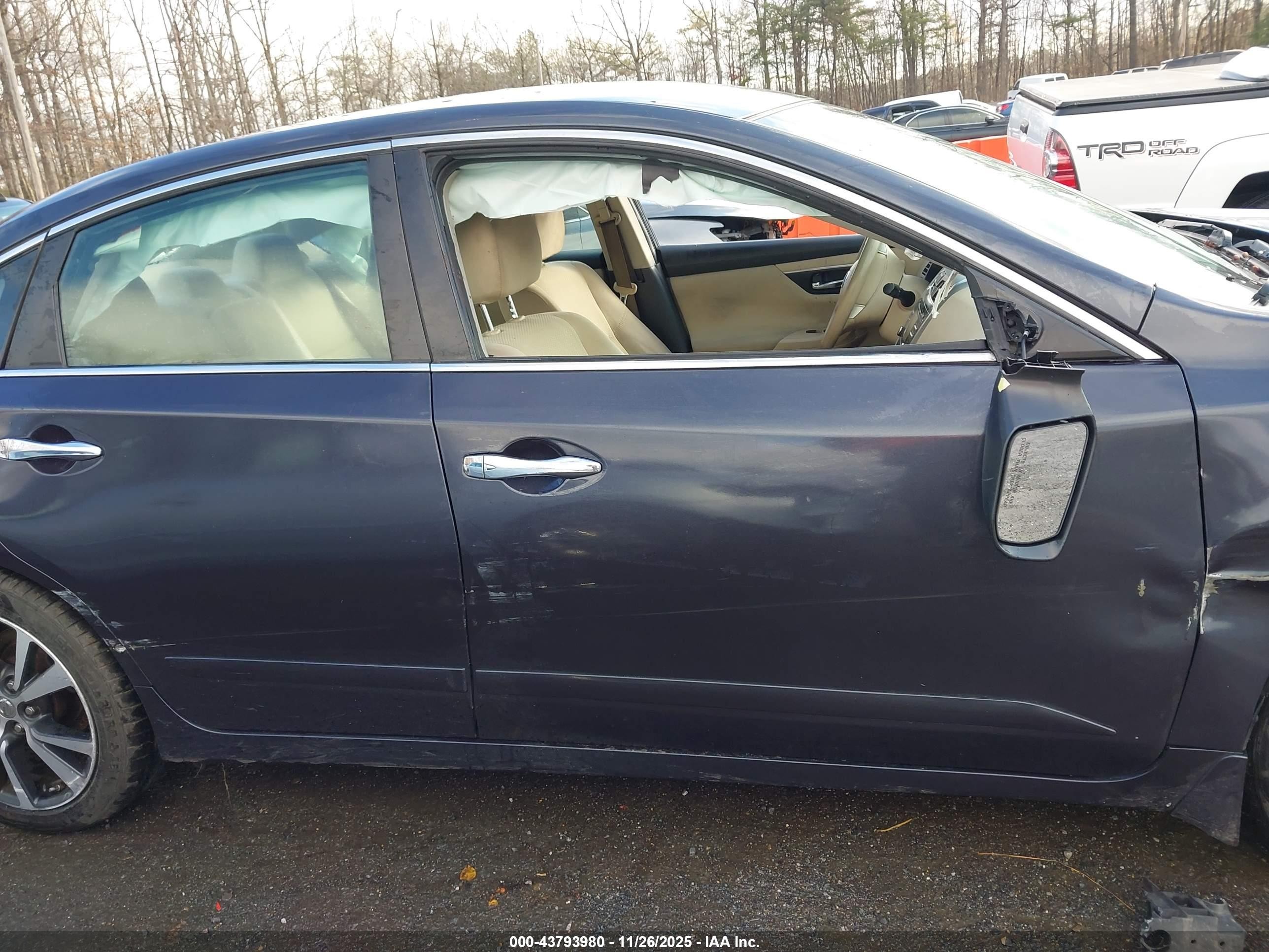 2015 Nissan Altima 2.5 S Синий vin: 1N4AL3AP8FN309094