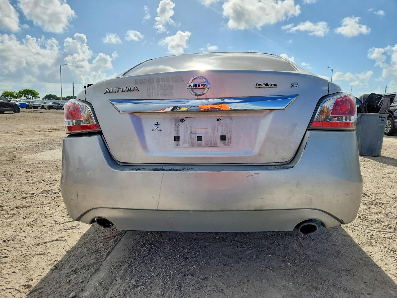 2015 Nissan Altima 2.5 S Серый vin: 1N4AL3AP8FN314800