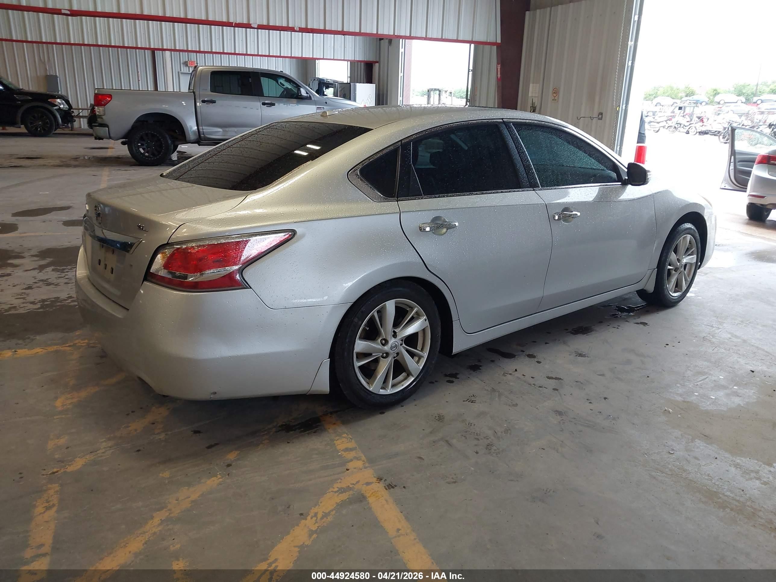 2015 Nissan Altima 2.5 Sl Silver vin: 1N4AL3AP8FN321083
