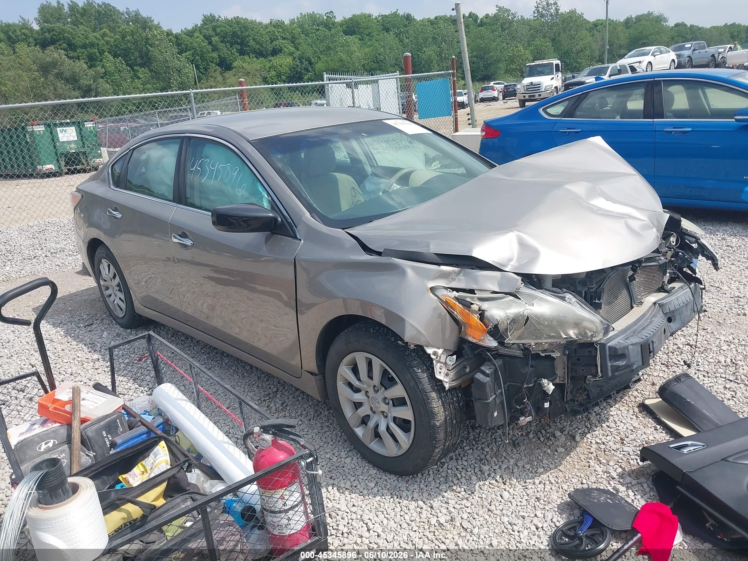 2015 Nissan Altima 2.5/2.5 S/2.5 Sl/2.5 Sv Gold vin: 1N4AL3AP8FN322928