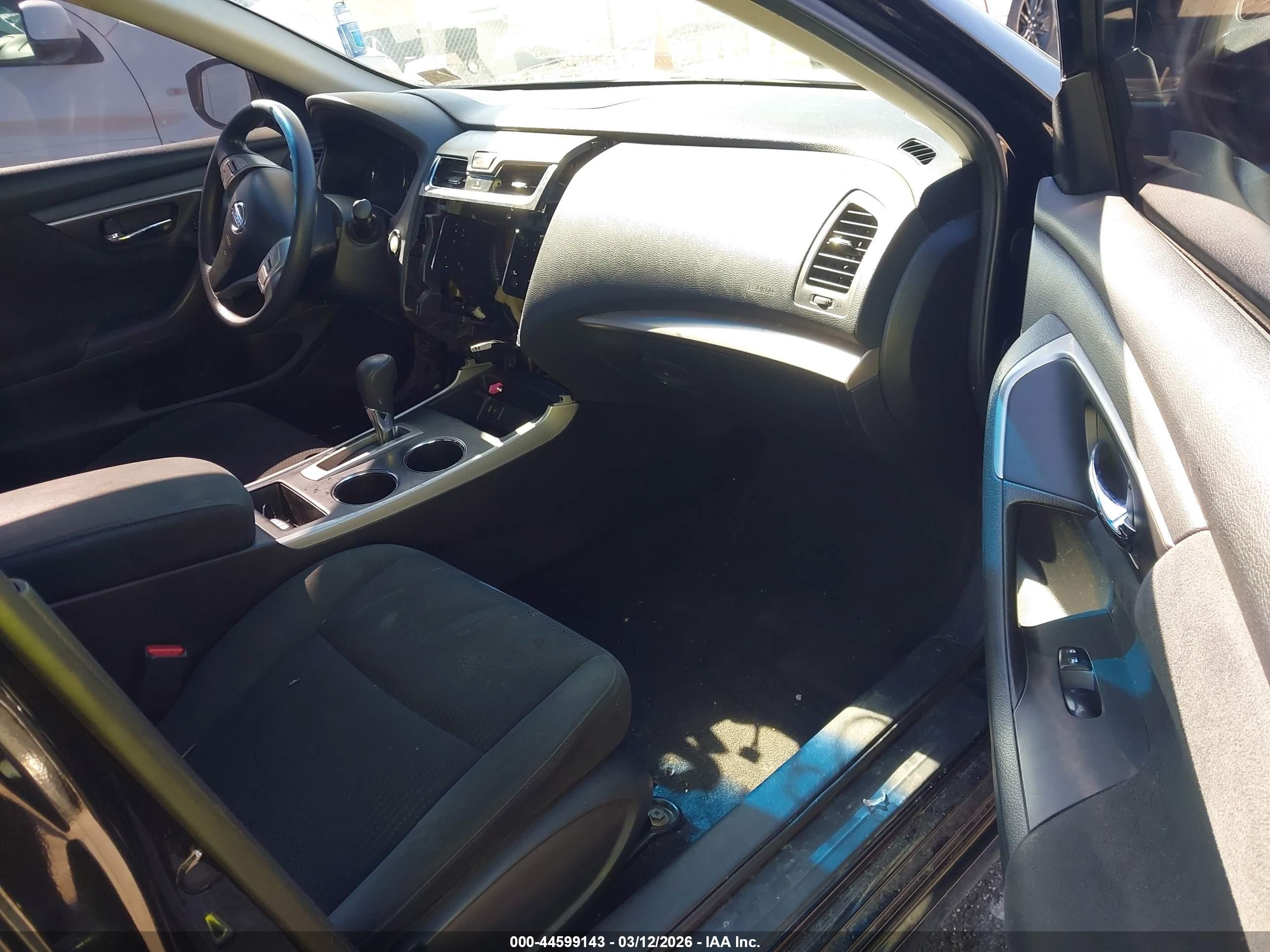 2015 Nissan Altima 2.5/2.5 S/2.5 Sl/2.5 Sv Black vin: 1N4AL3AP8FN324680