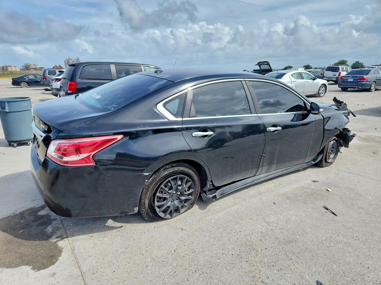 2015 Nissan Altima 2.5 S Black vin: 1N4AL3AP8FN324937