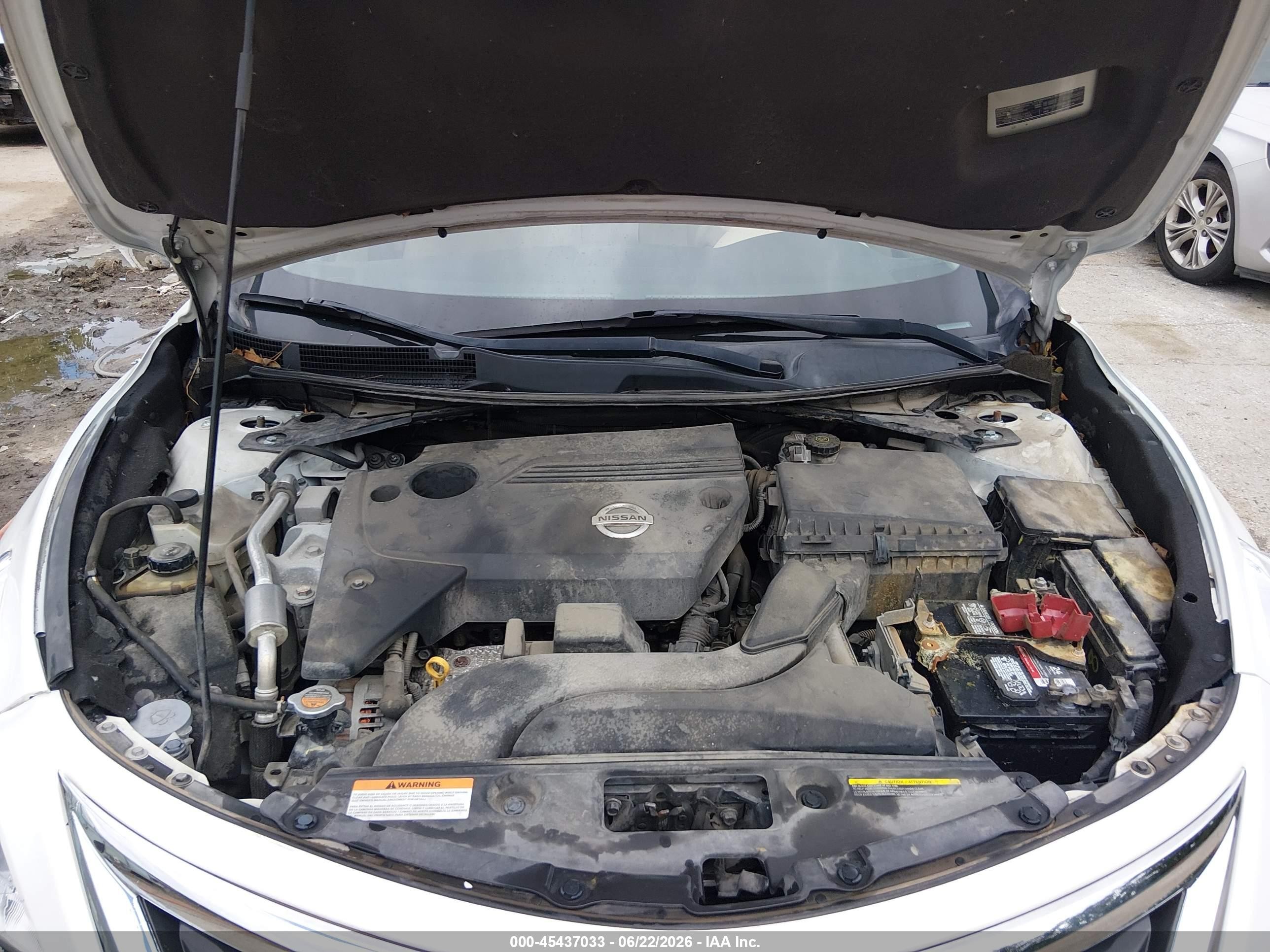 2015 Nissan Altima 2.5 S White vin: 1N4AL3AP8FN351023
