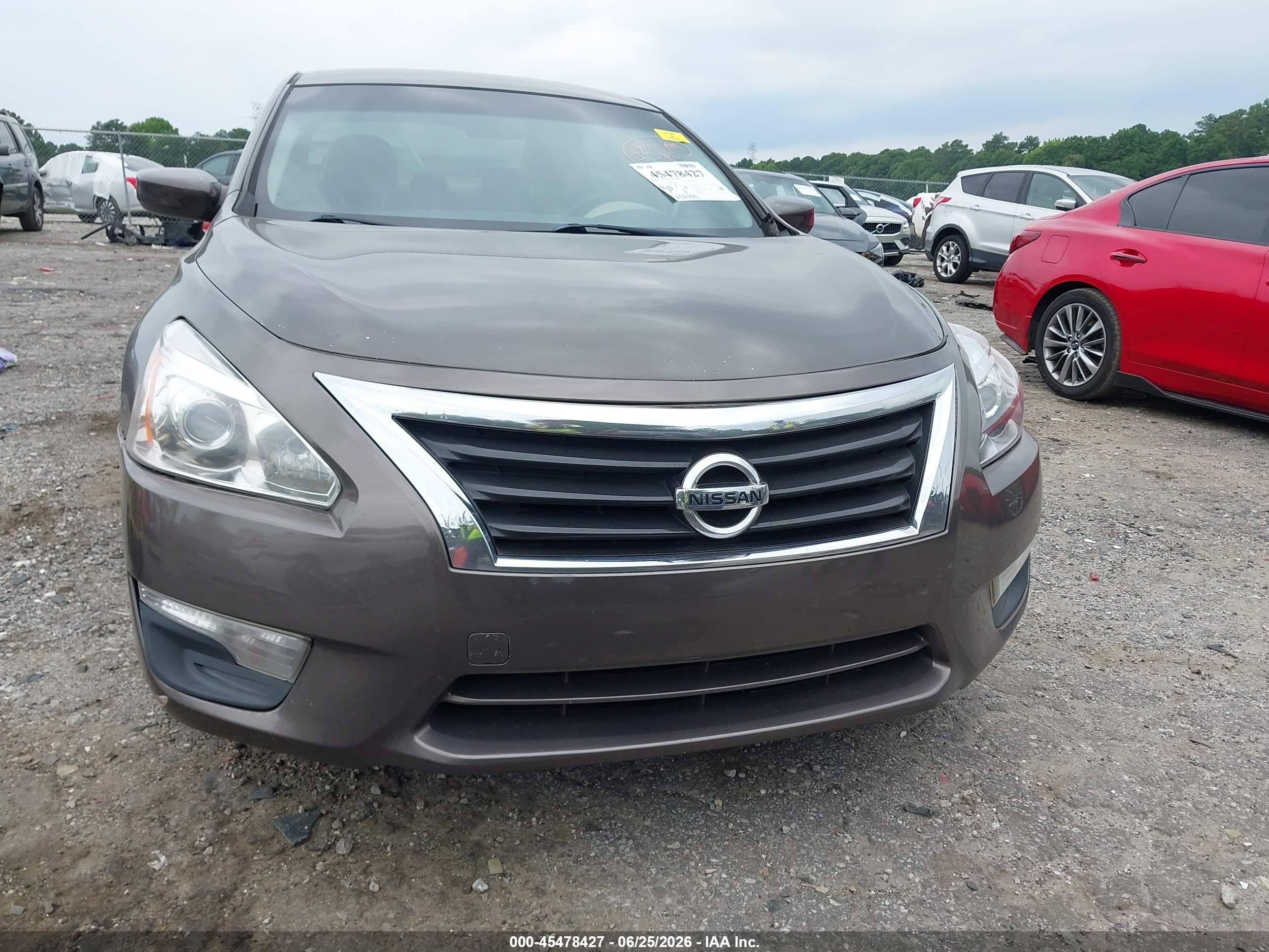 2015 Nissan Altima 2.5 S Brown vin: 1N4AL3AP8FN366718