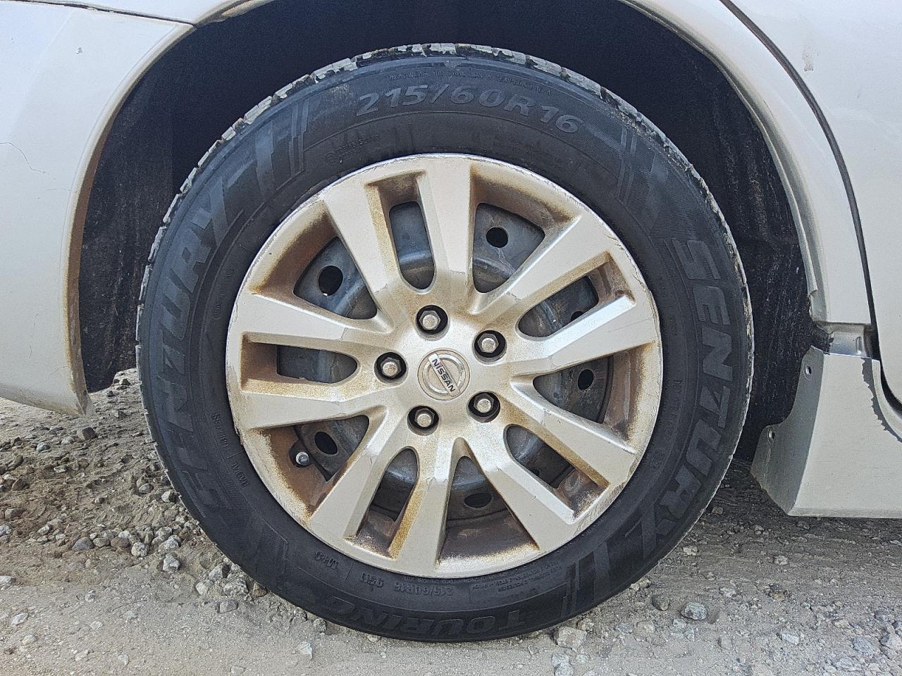 2015 Nissan Altima 2.5 S Silver vin: 1N4AL3AP8FN368646 Damage: Right Rear Wheel Cover, Rust, Repair Required
