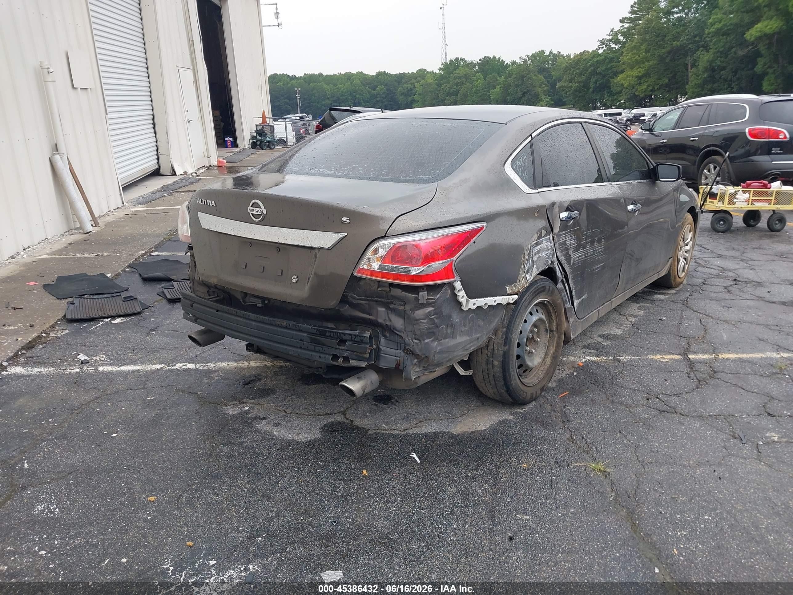 2015 Nissan Altima 2.5 S Коричневый vin: 1N4AL3AP8FN377587