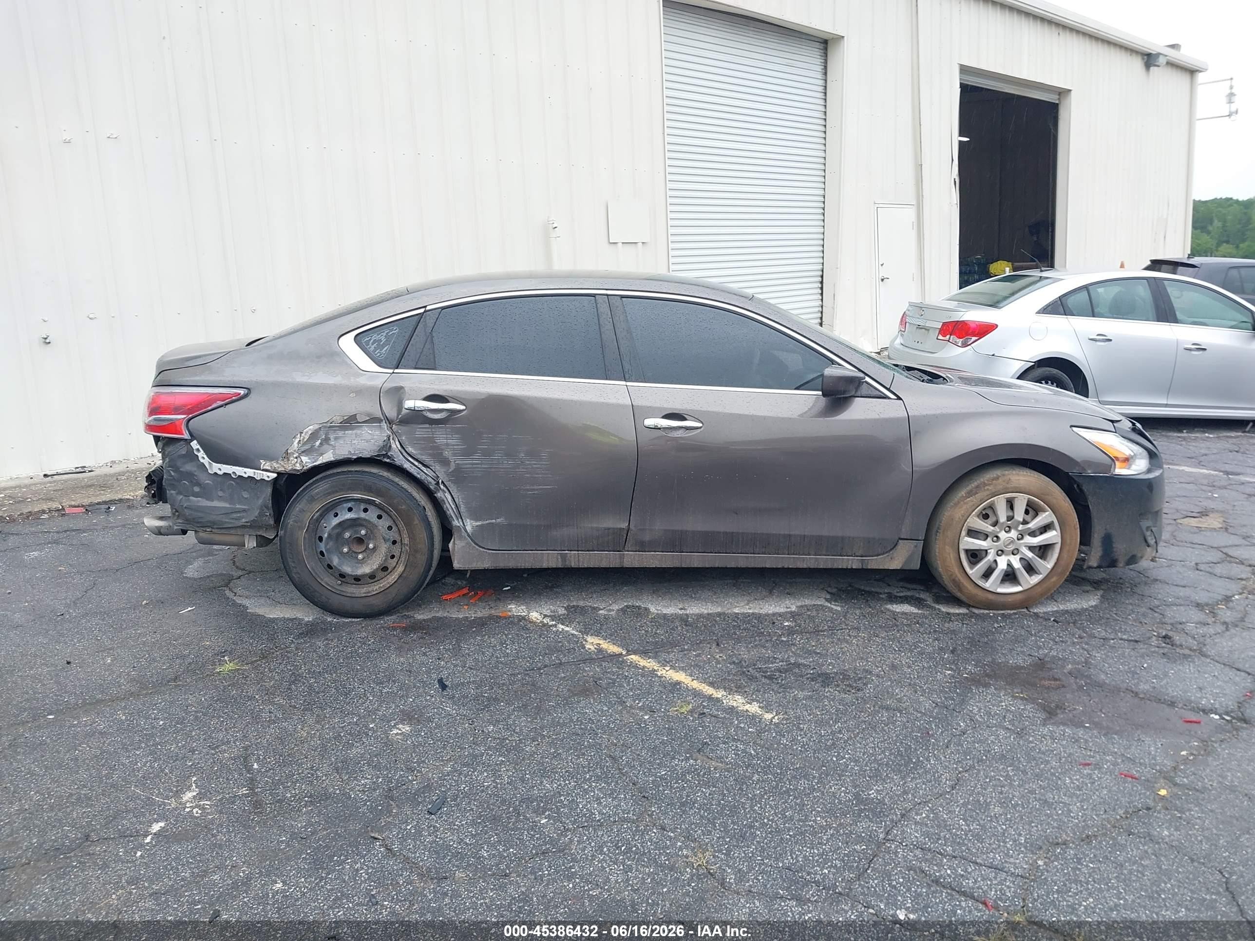2015 Nissan Altima 2.5 S Коричневый vin: 1N4AL3AP8FN377587