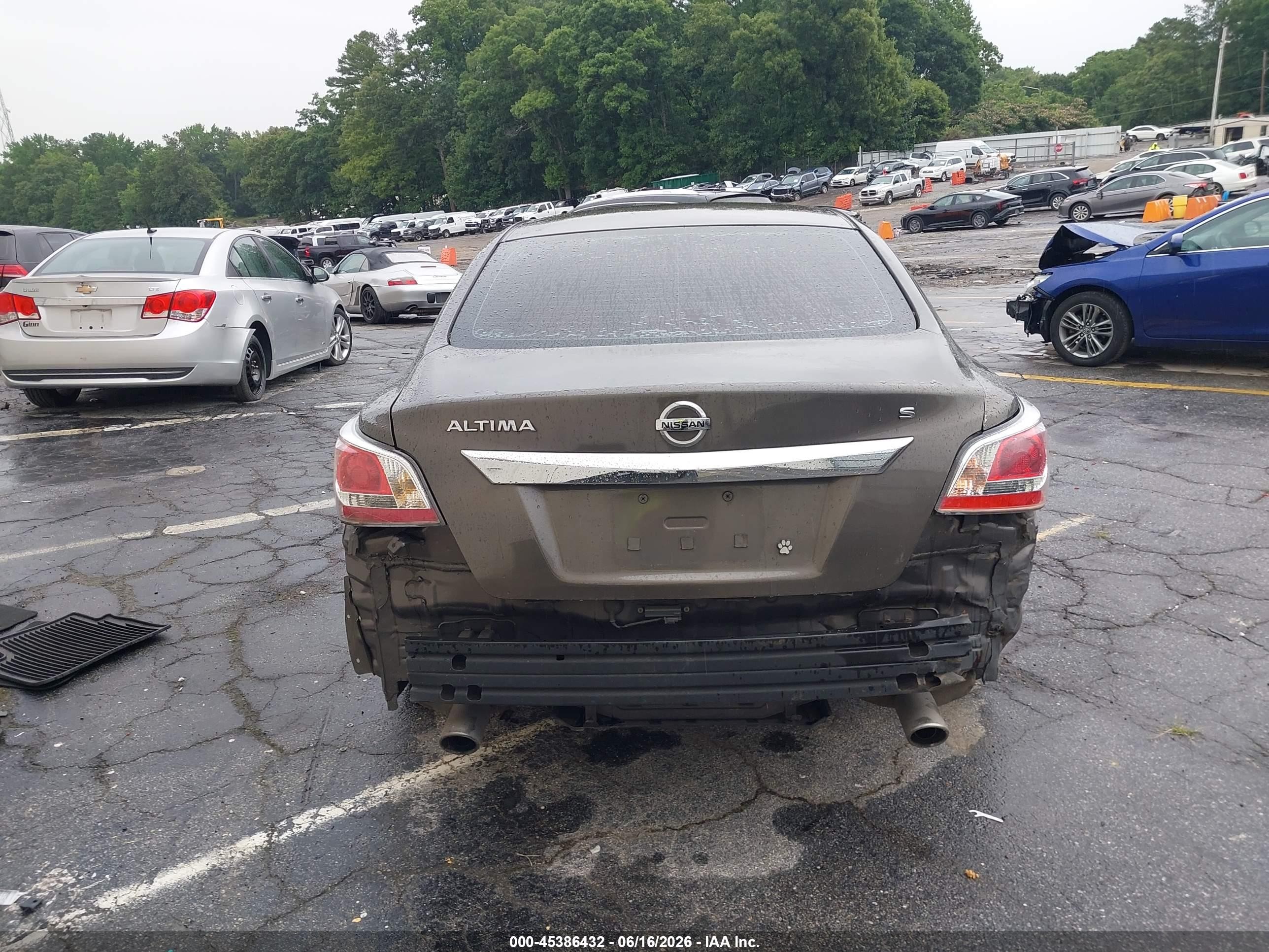 2015 Nissan Altima 2.5 S Коричневый vin: 1N4AL3AP8FN377587