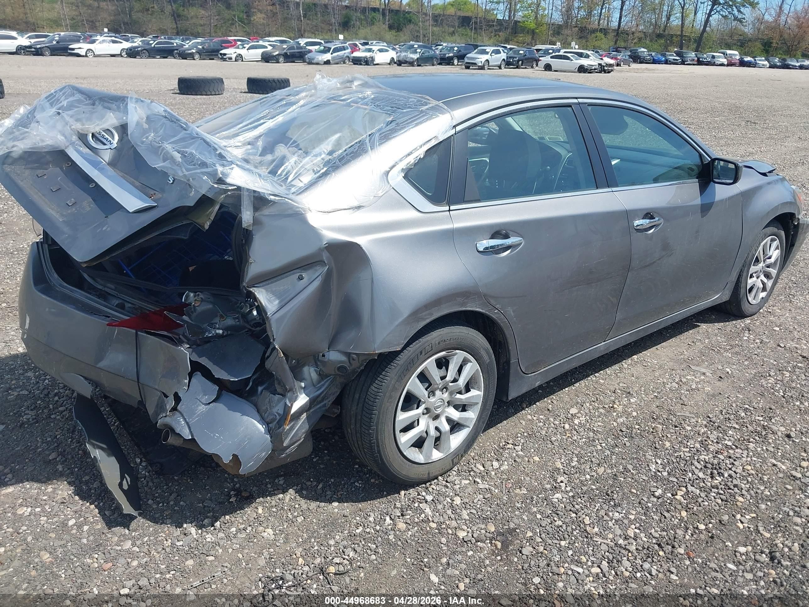 2015 Nissan Altima 2.5/2.5 S/2.5 Sl/2.5 Sv Серый vin: 1N4AL3AP8FN388797