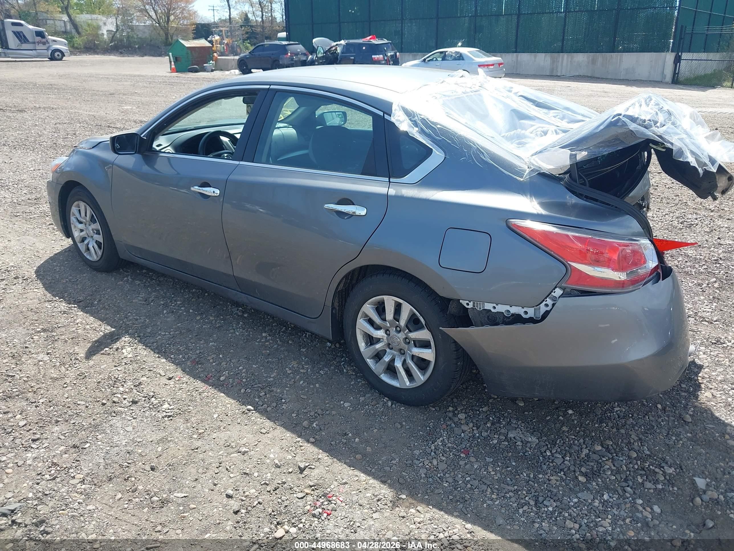 2015 Nissan Altima 2.5/2.5 S/2.5 Sl/2.5 Sv Серый vin: 1N4AL3AP8FN388797