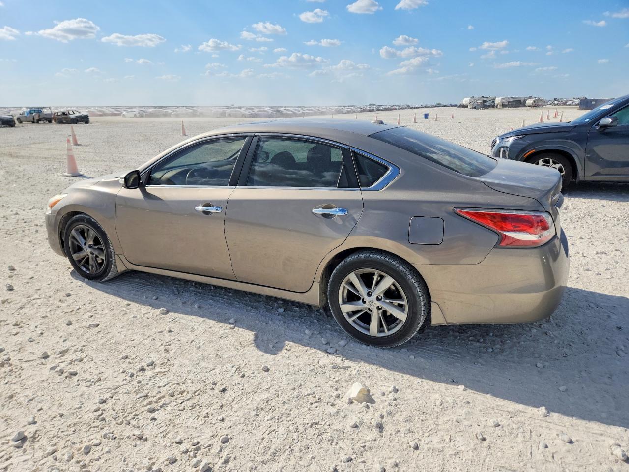 2015 Nissan Altima 2.5 Sl Tan vin: 1N4AL3AP8FN395569