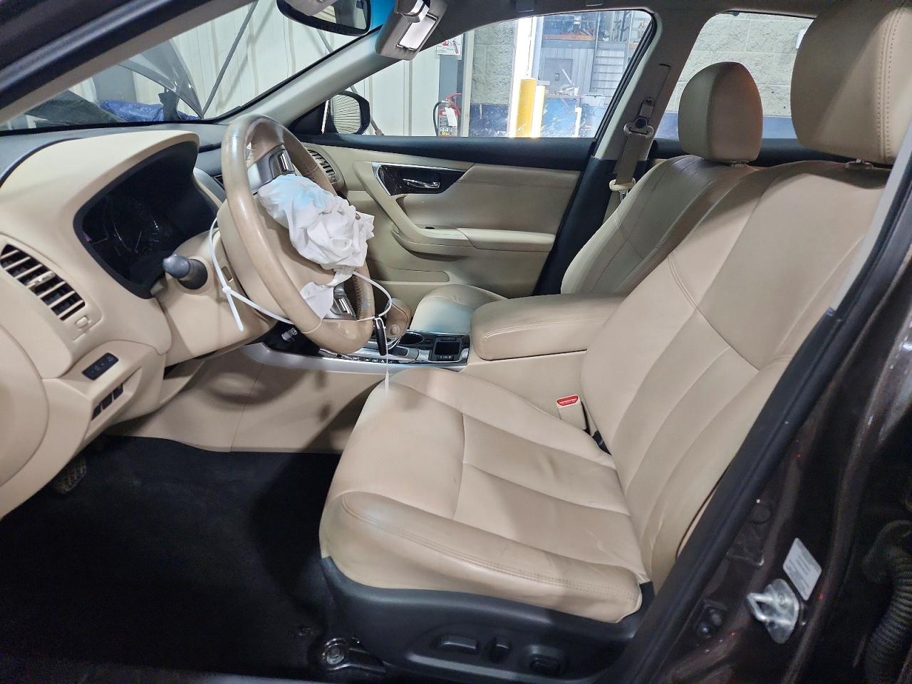2015 Nissan Altima 2.5 Sl Коричневый vin: 1N4AL3AP8FN397791