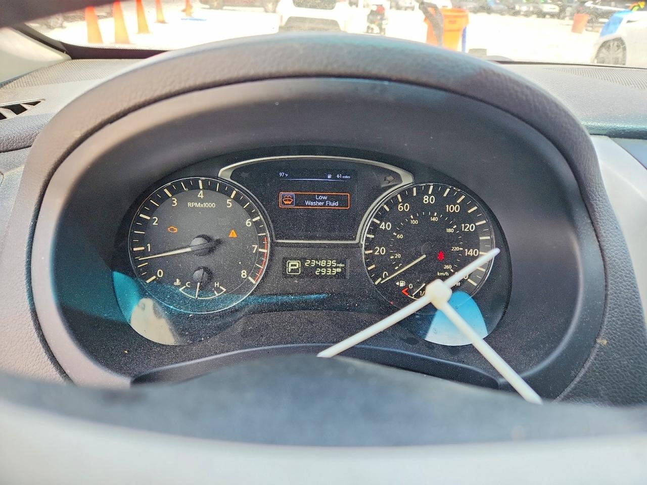 2015 Nissan Altima 2.5 S Silver vin: 1N4AL3AP8FN403668