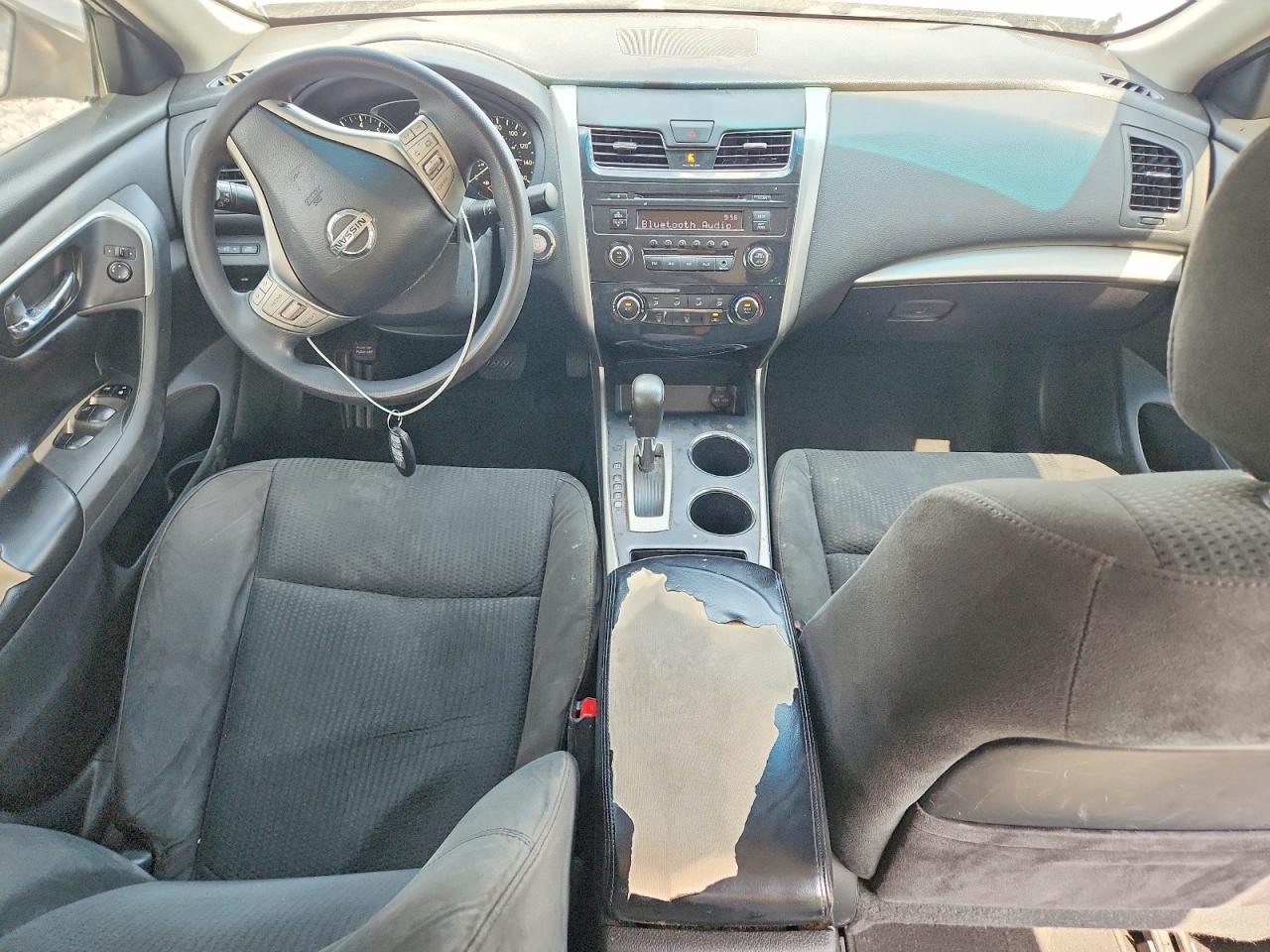 2015 Nissan Altima 2.5 S Silver vin: 1N4AL3AP8FN403668