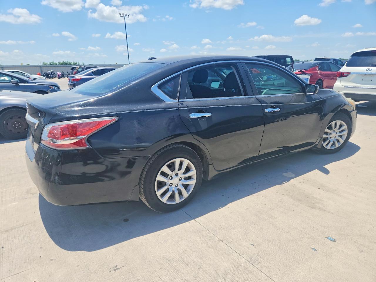 2015 Nissan Altima 2.5 S Black vin: 1N4AL3AP8FN870444