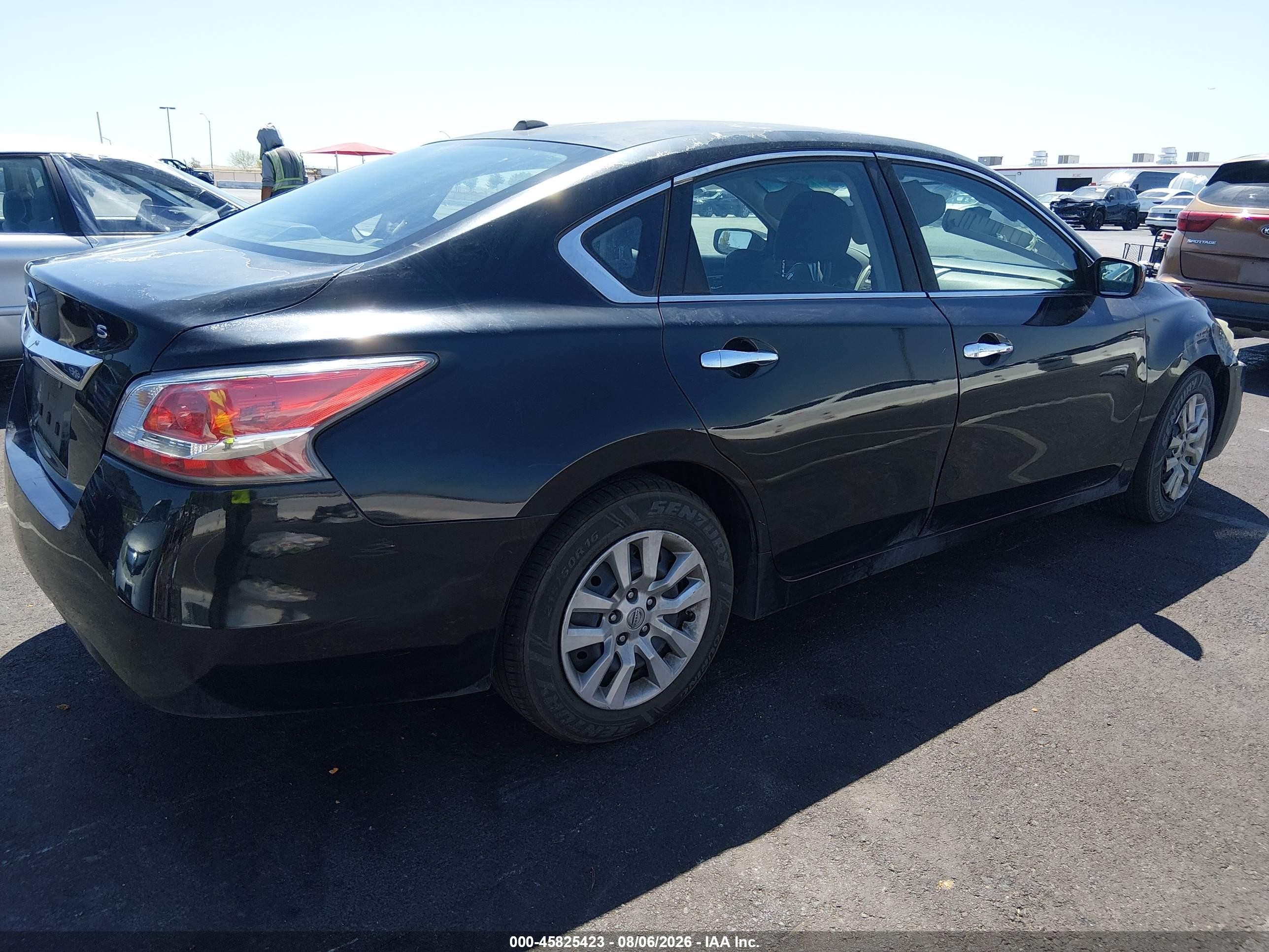 2015 Nissan Altima   Black vin: 1N4AL3AP8FN872324