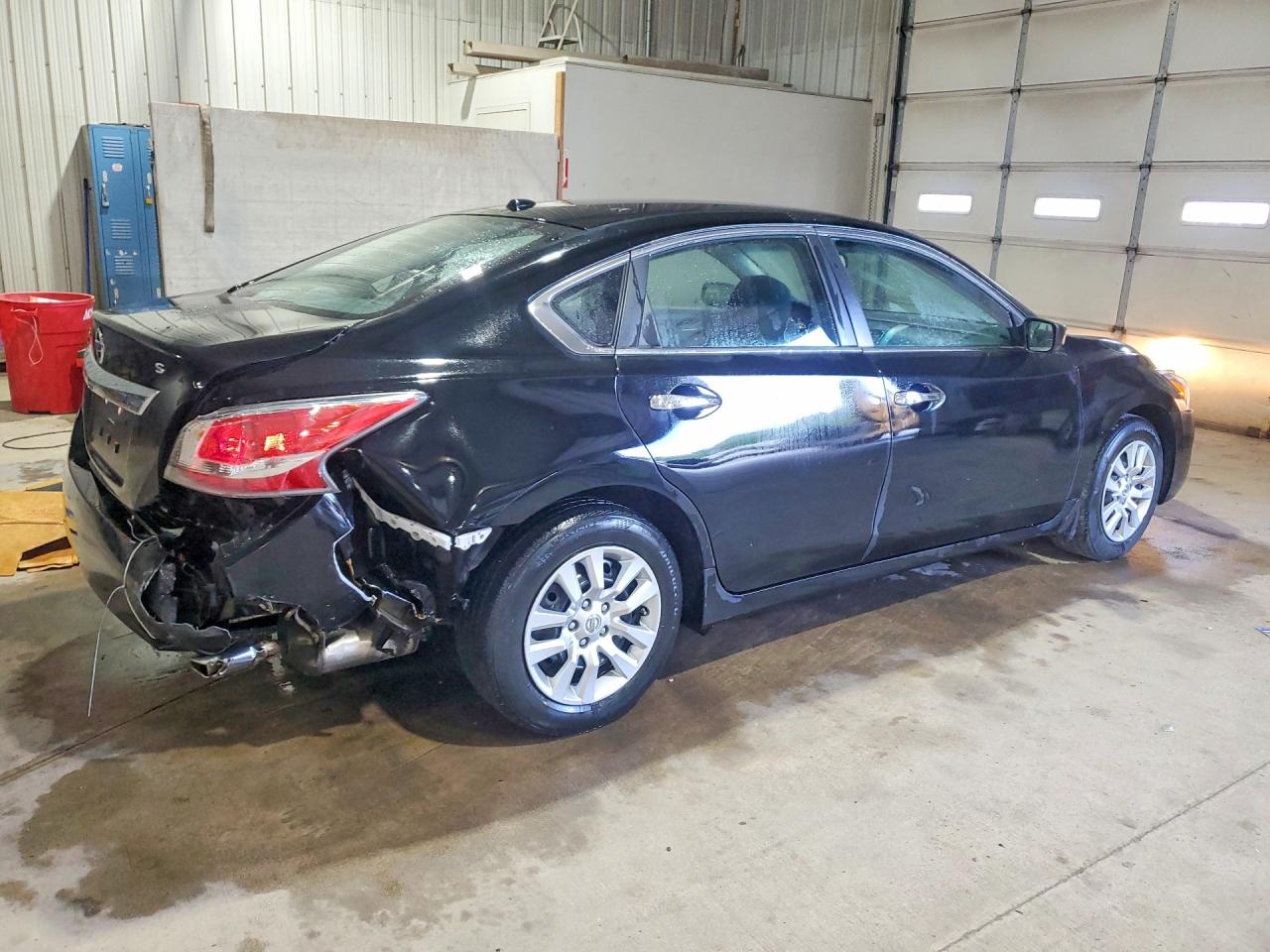 2015 Nissan Altima 2.5 S Black vin: 1N4AL3AP8FN880200