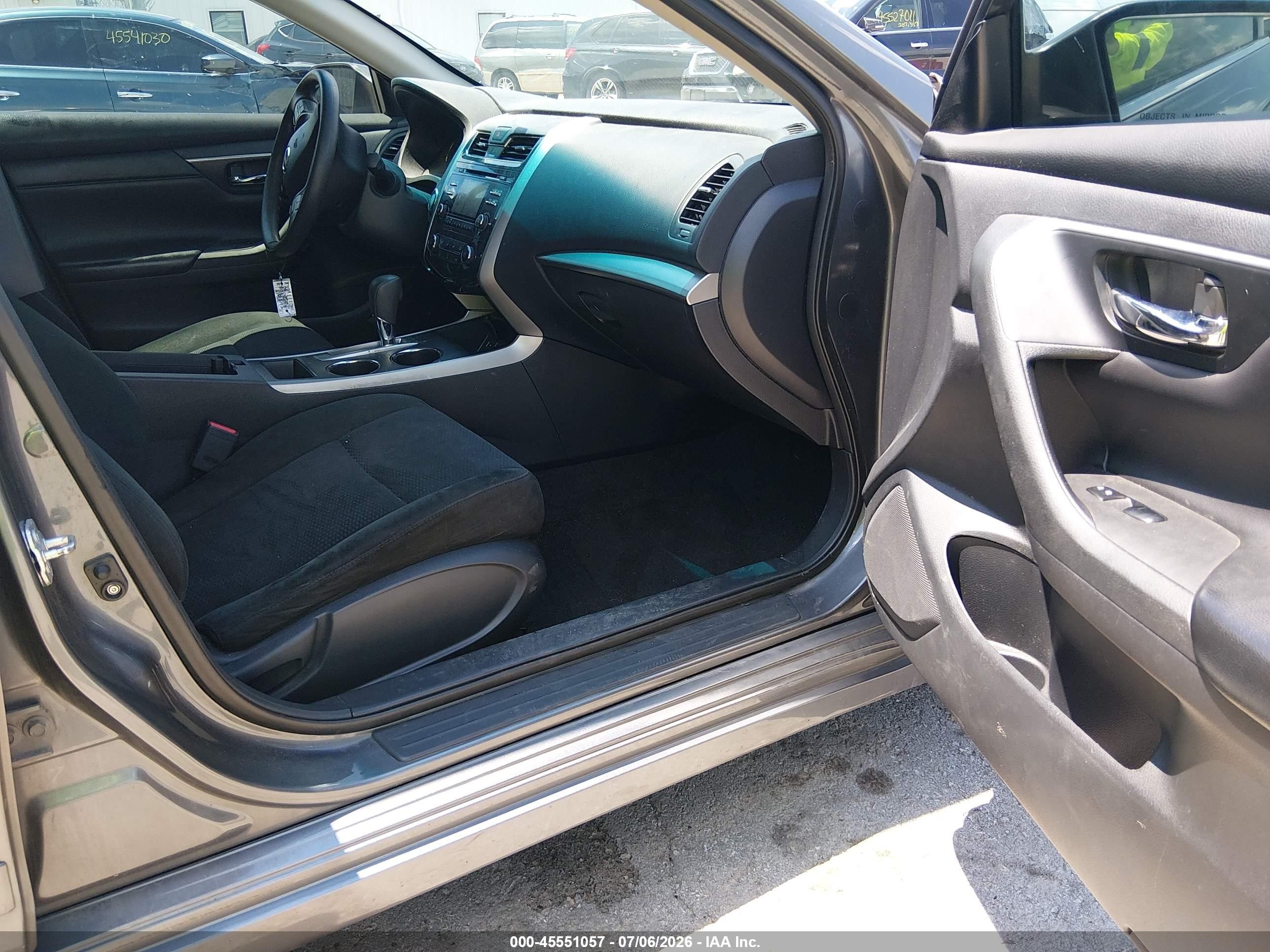 2015 Nissan Altima 2.5 S Gray vin: 1N4AL3AP8FN903118