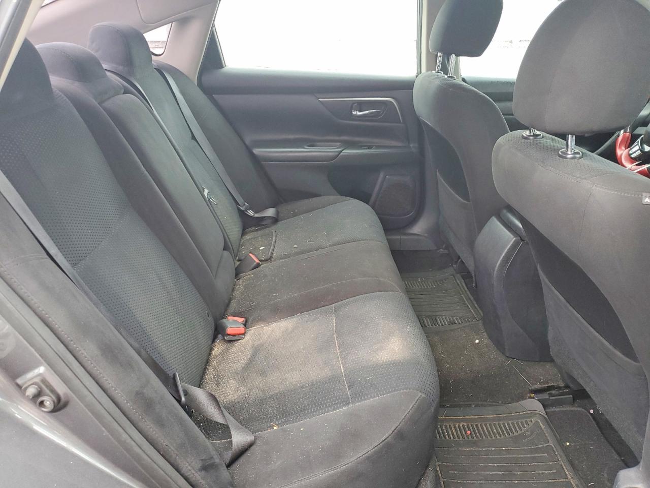 2015 Nissan Altima Серый vin: 1N4AL3AP8FN905483