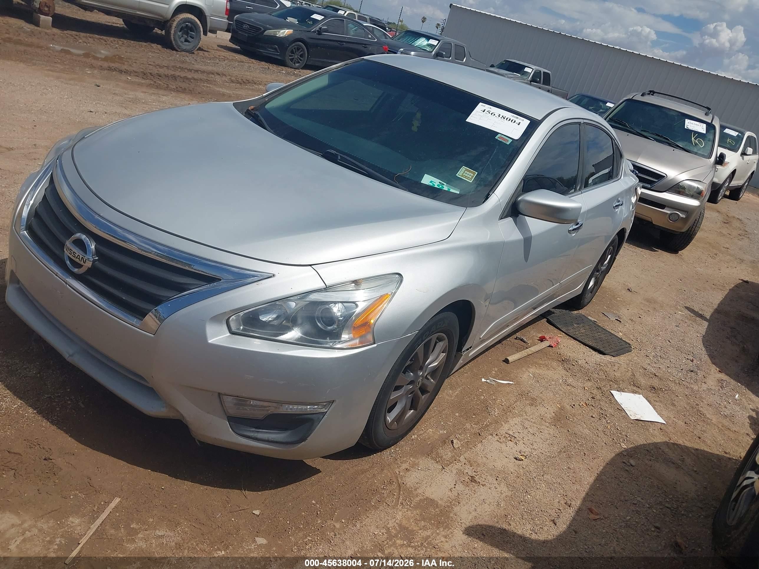 2015 Nissan Altima 2.5 S Silver vin: 1N4AL3AP8FN906133