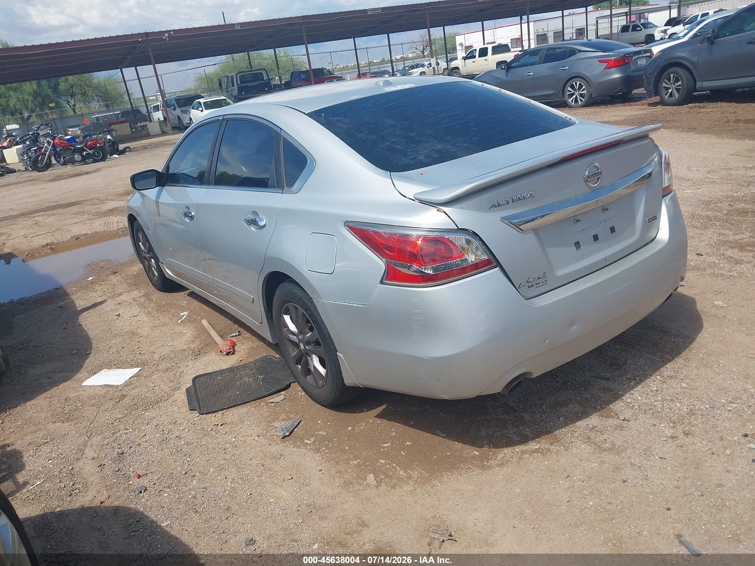 2015 Nissan Altima 2.5 S Silver vin: 1N4AL3AP8FN906133